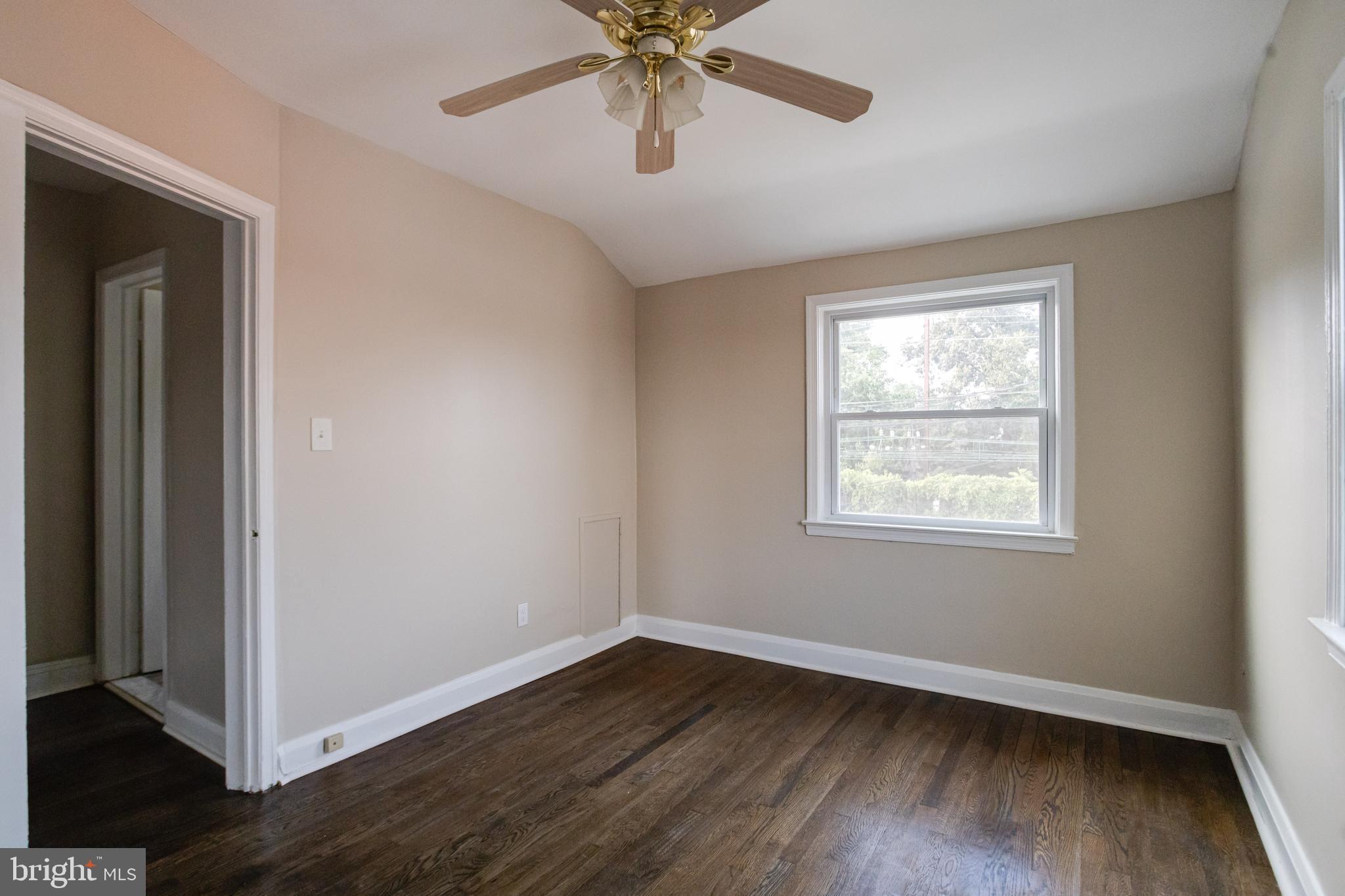 MIDDLESEX - Residential