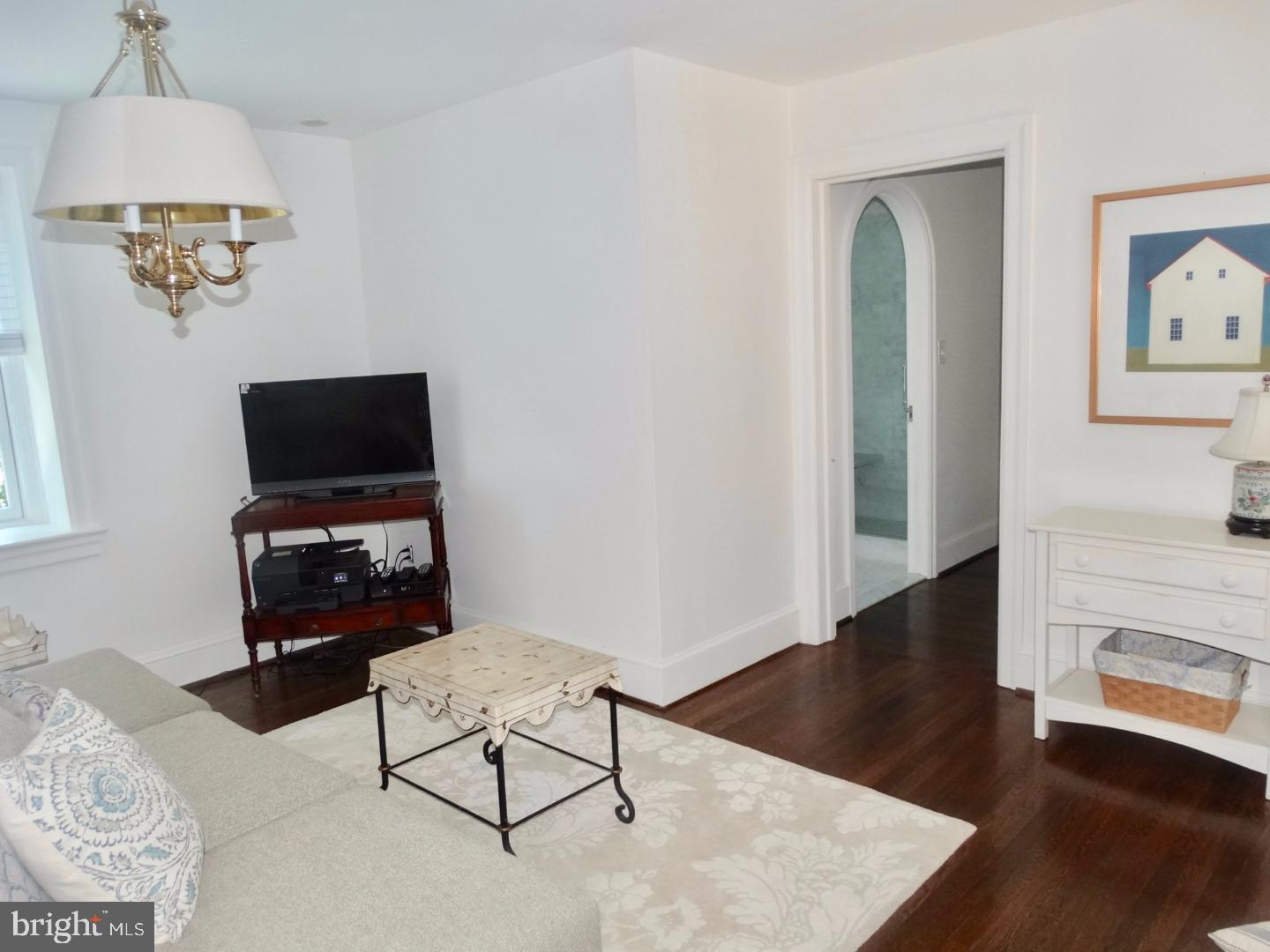 SOUTH WAYNE - Residential