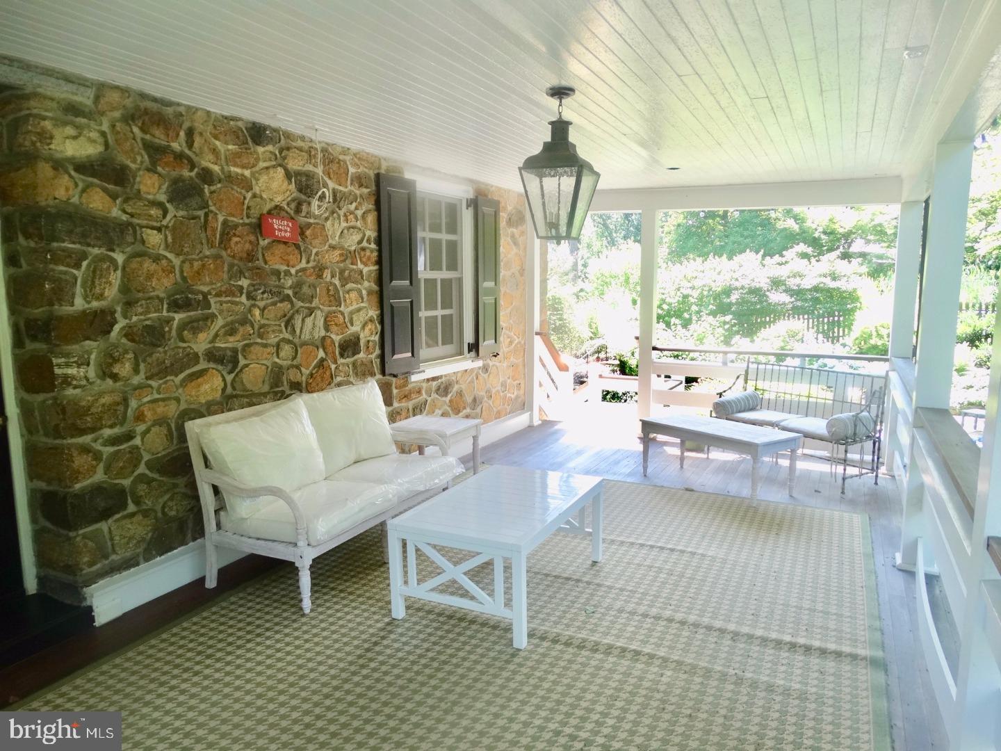 SOUTH WAYNE - Residential