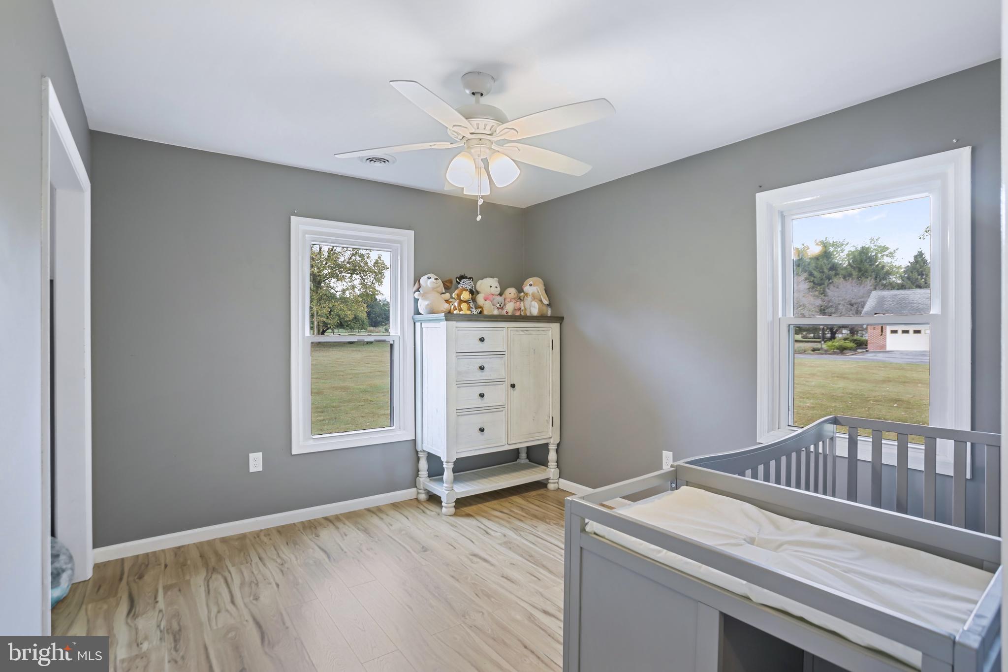 PEMBROKE GROVE - Residential