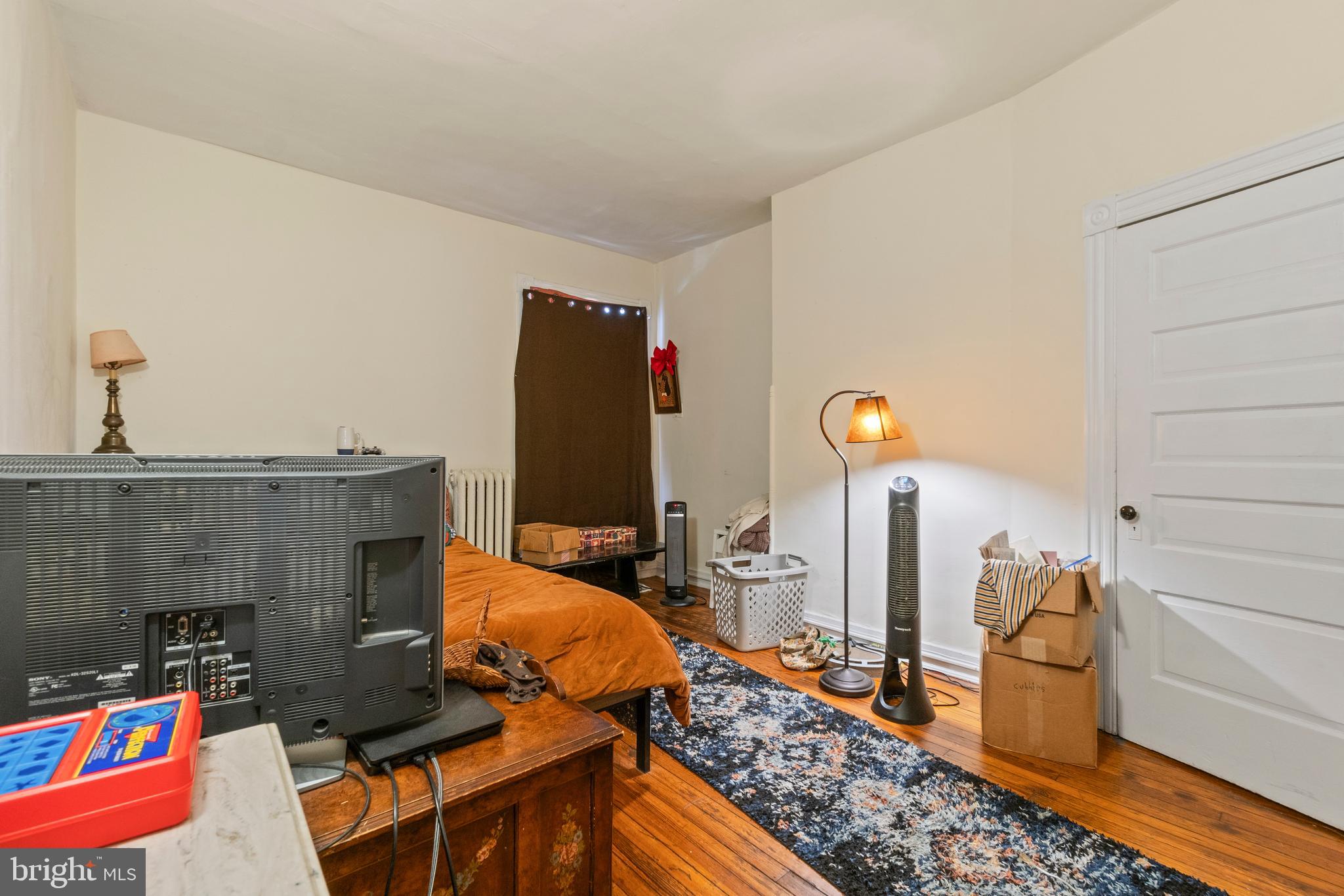 CHARLES VILLAGE - Commercial Sale