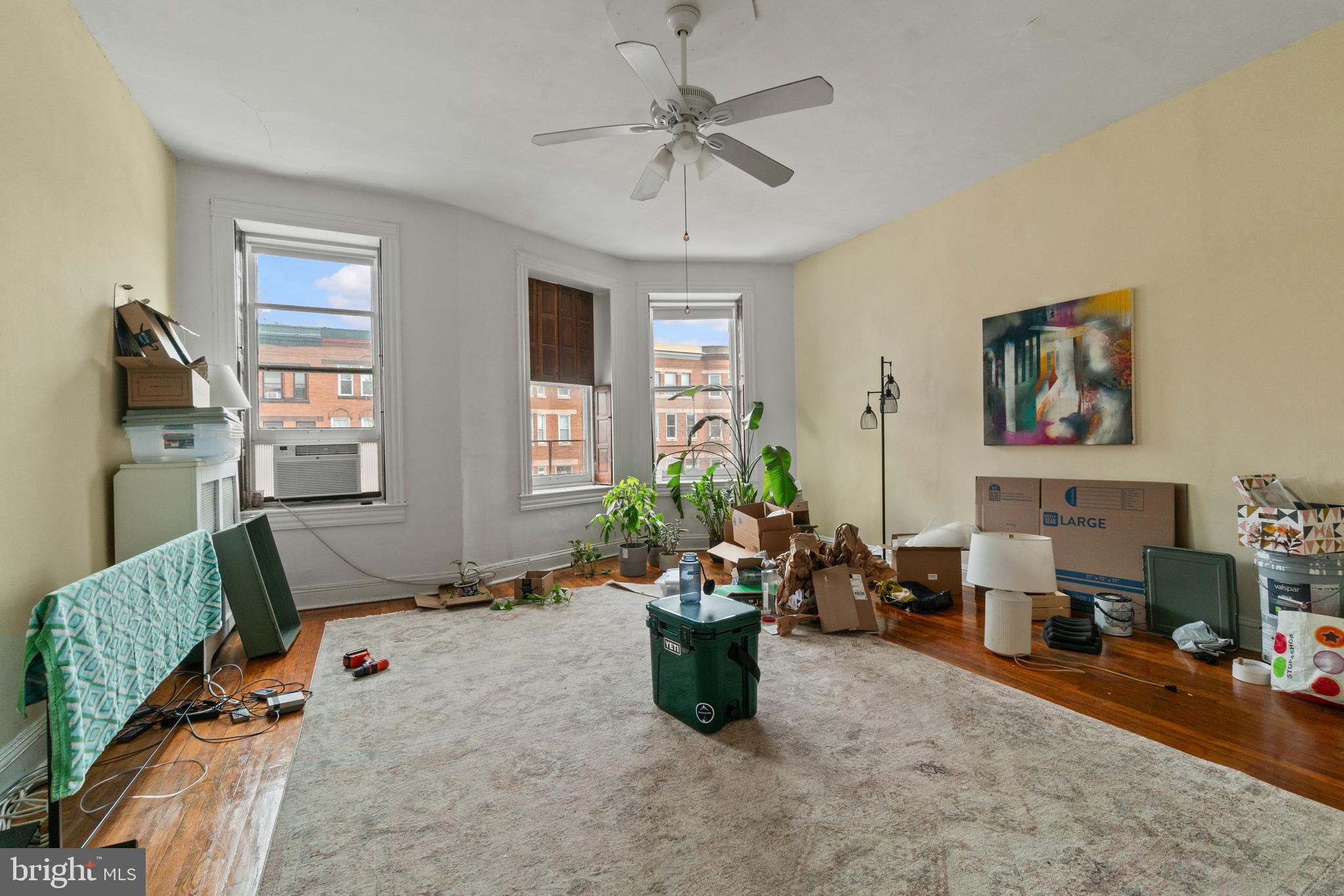 CHARLES VILLAGE - Commercial Sale