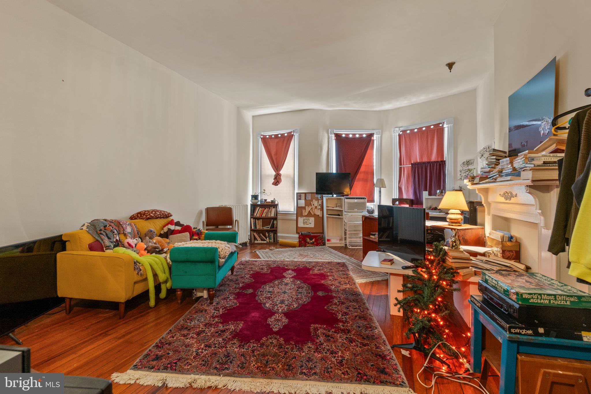 CHARLES VILLAGE - Commercial Sale