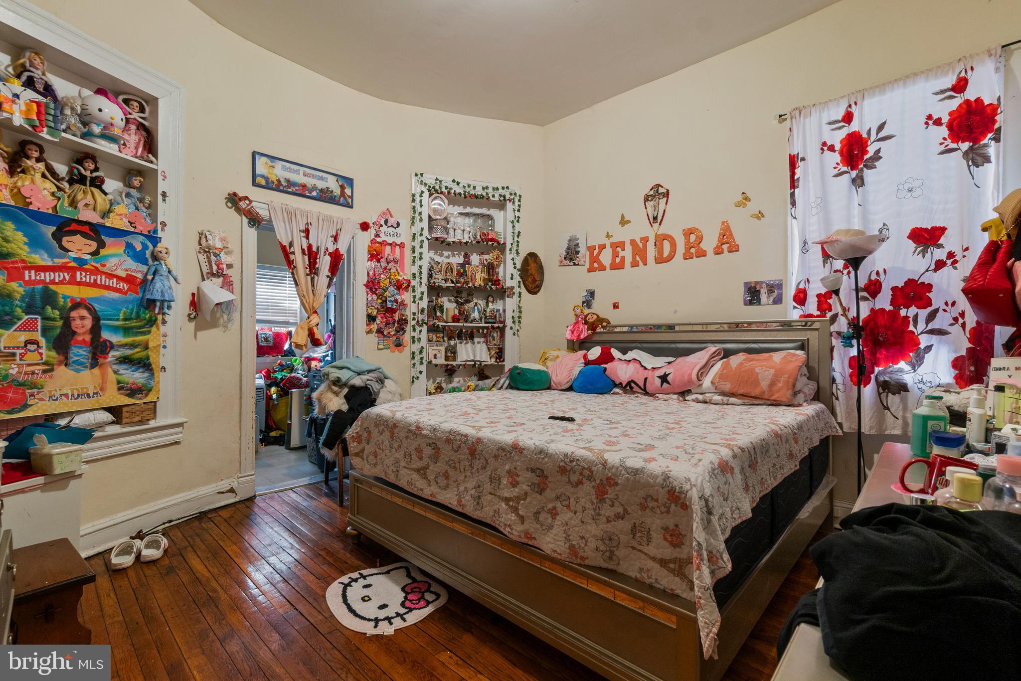 CHARLES VILLAGE - Commercial Sale