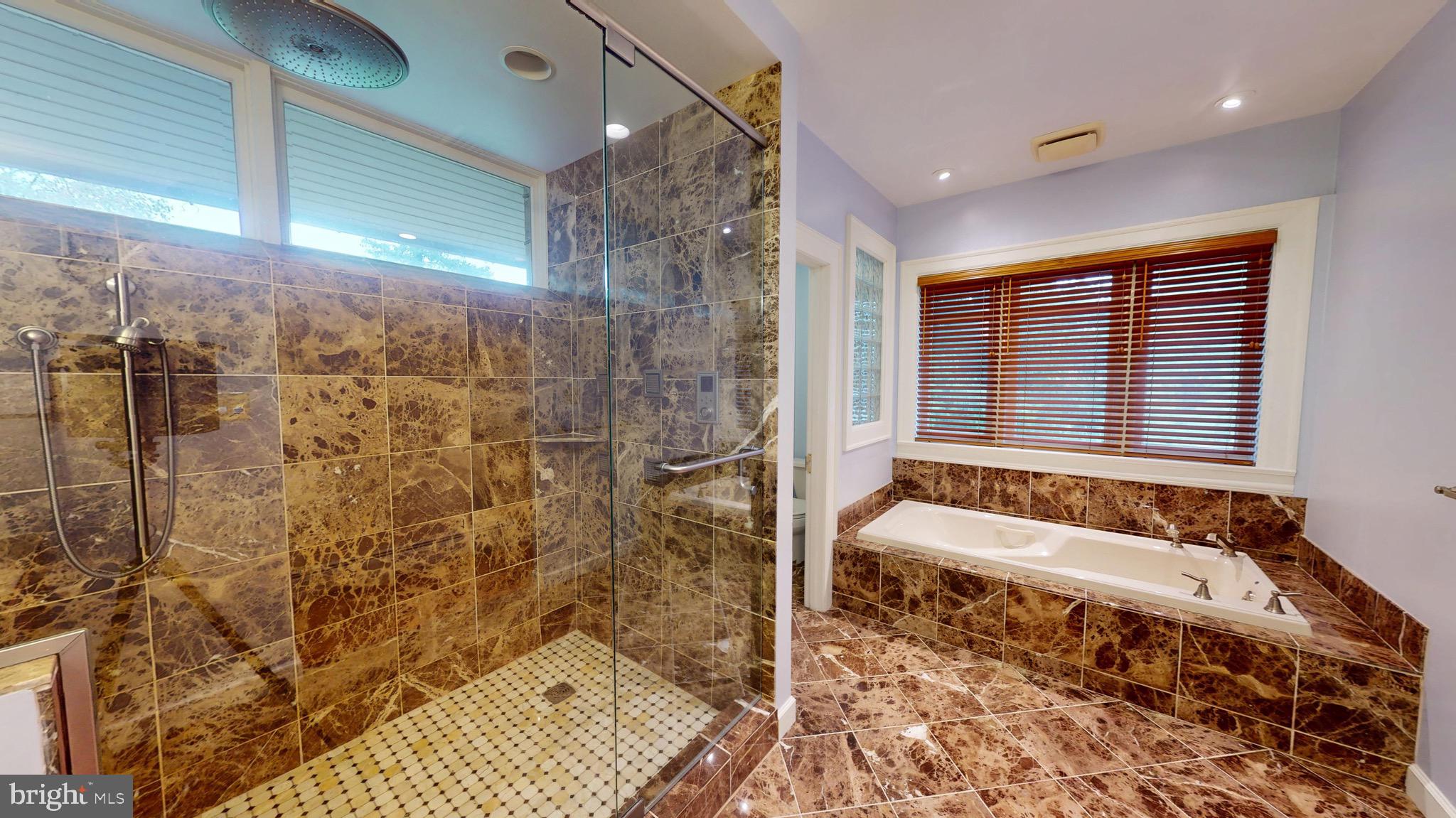 MANSION PARK - Residential