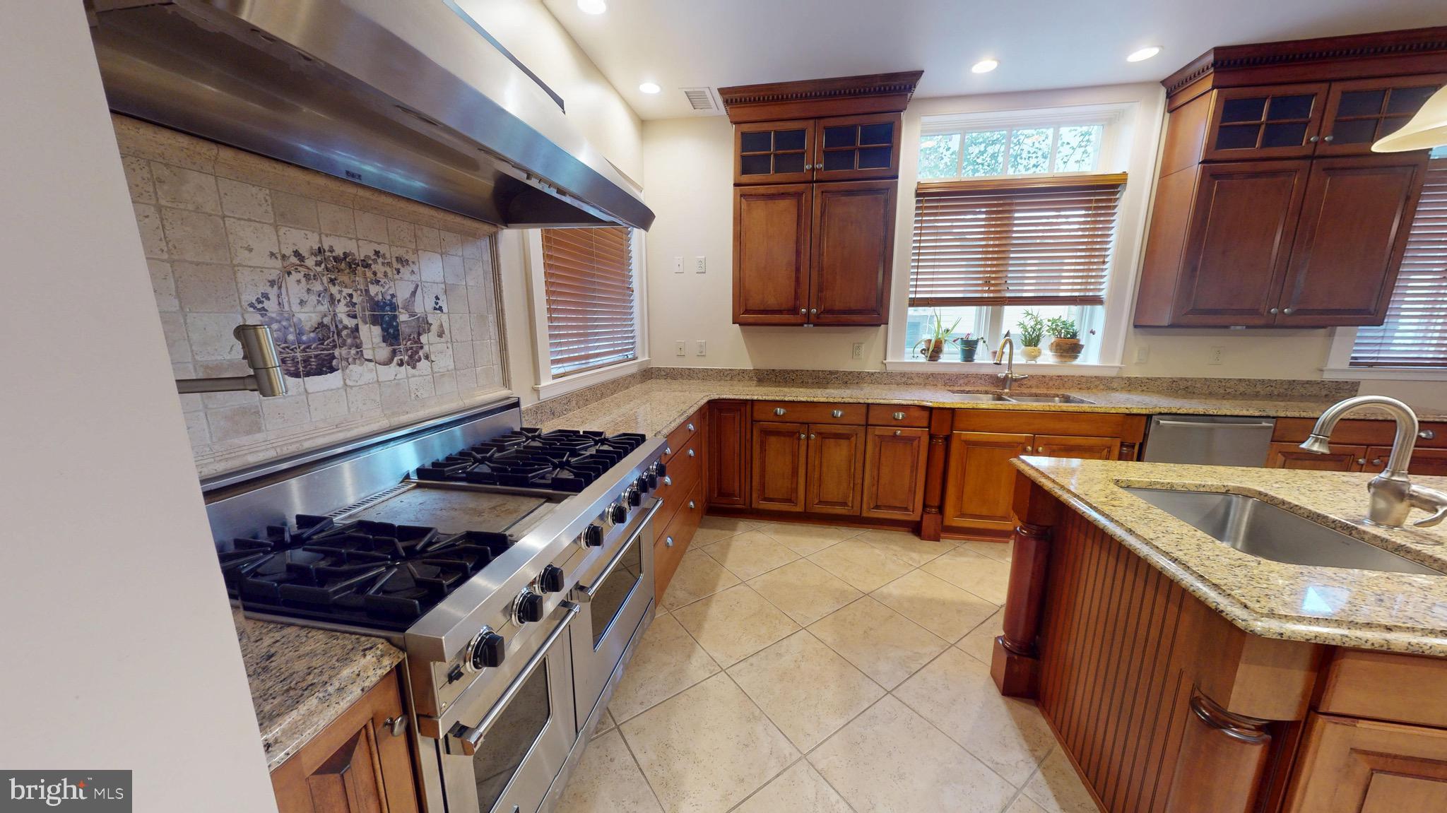 MANSION PARK - Residential