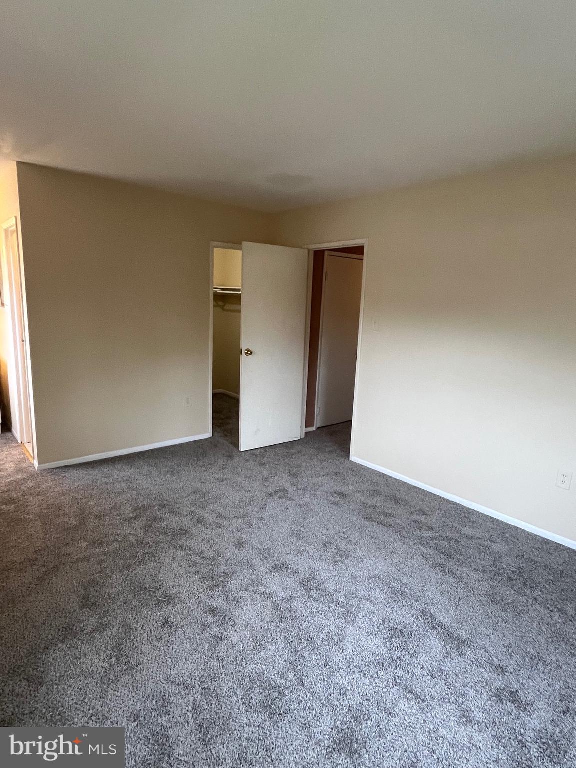 WILLOWBROOK - Residential Lease