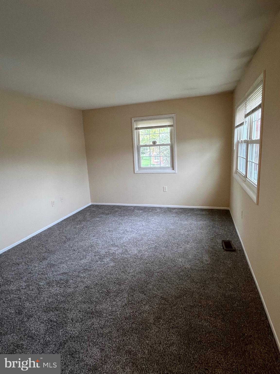 WILLOWBROOK - Residential Lease