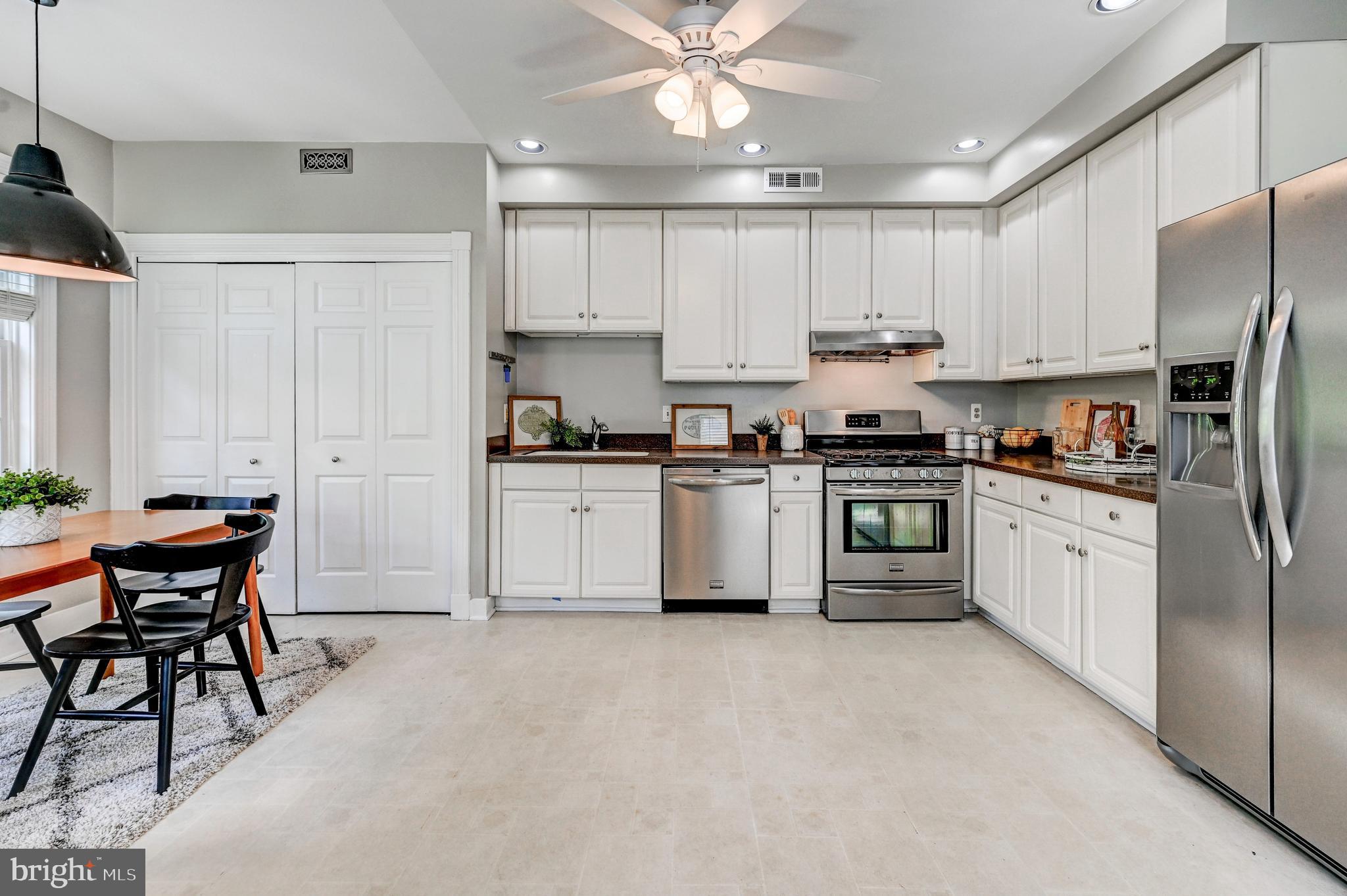 PLEASANT HILLS - Residential