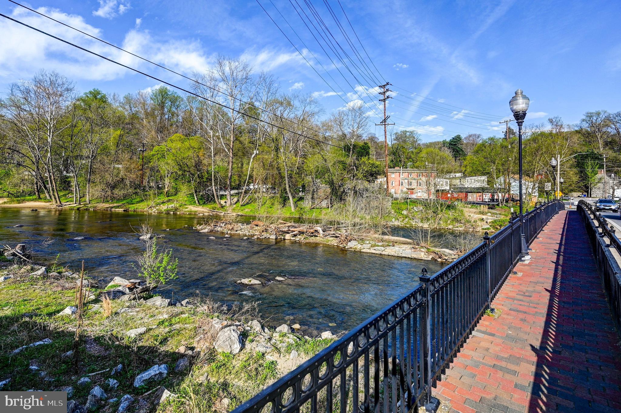 PLEASANT HILLS - Residential