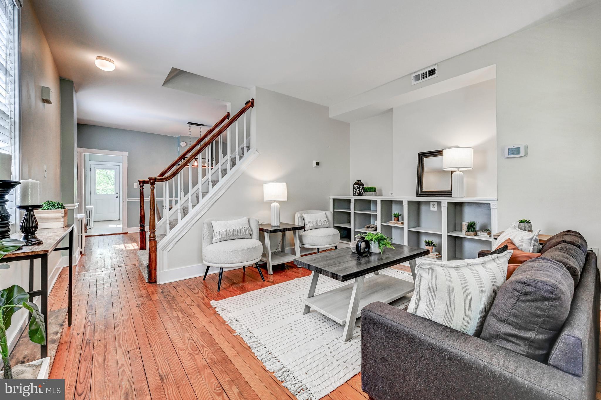 PLEASANT HILLS - Residential