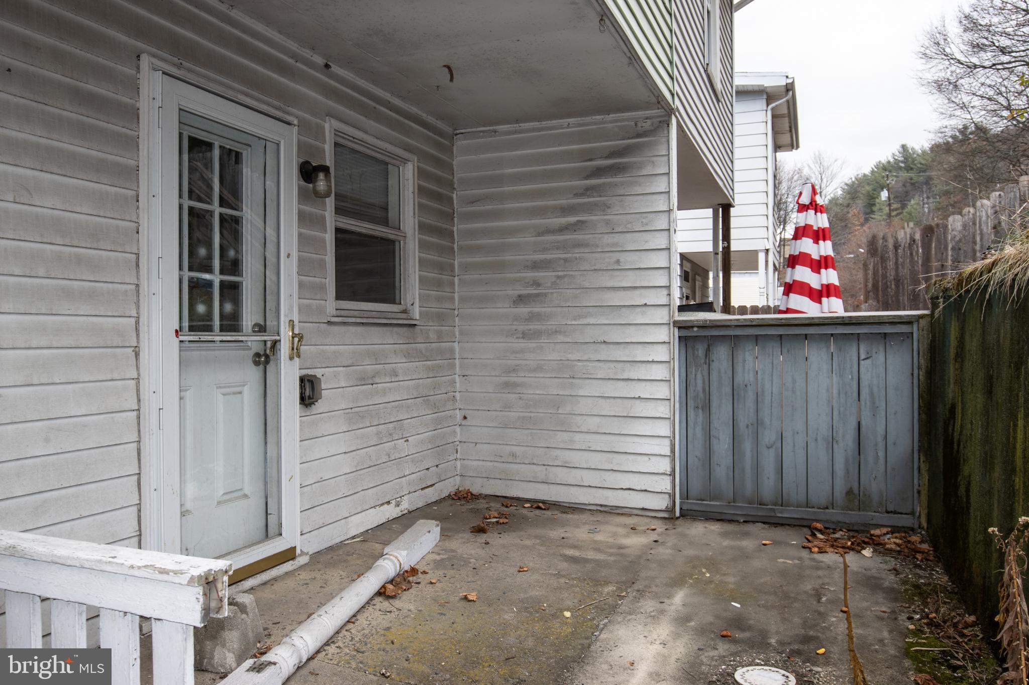 POTTSVILLE - Residential