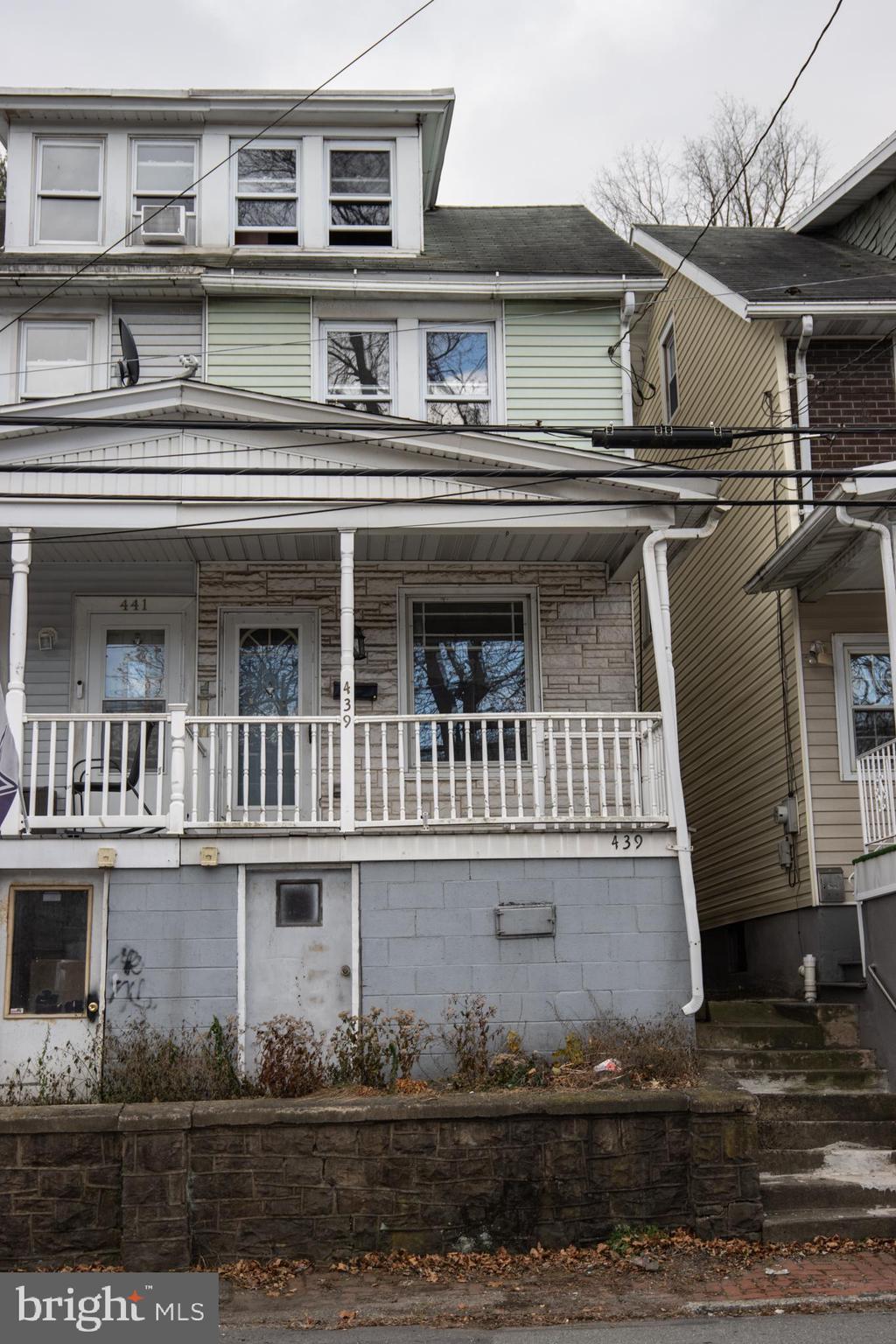 POTTSVILLE - Residential