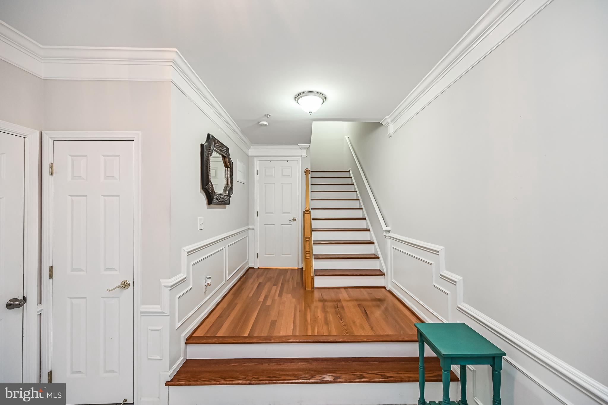 OVERLOOK CONDOMINIUM - Residential