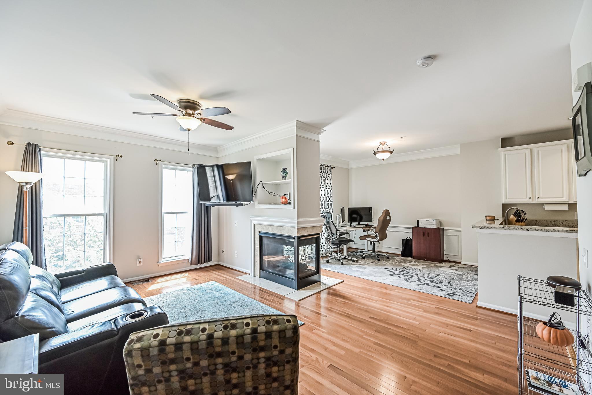 OVERLOOK CONDOMINIUM - Residential