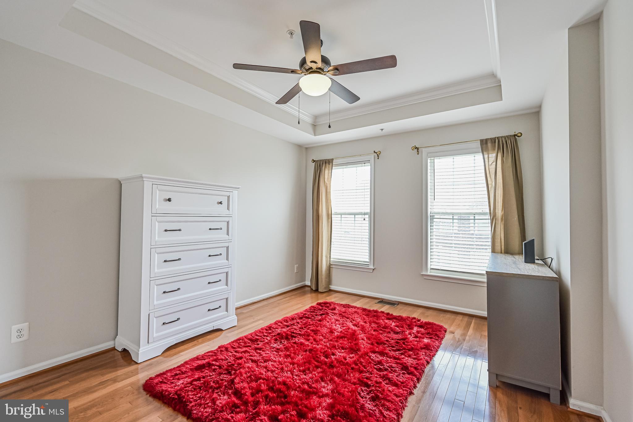 OVERLOOK CONDOMINIUM - Residential