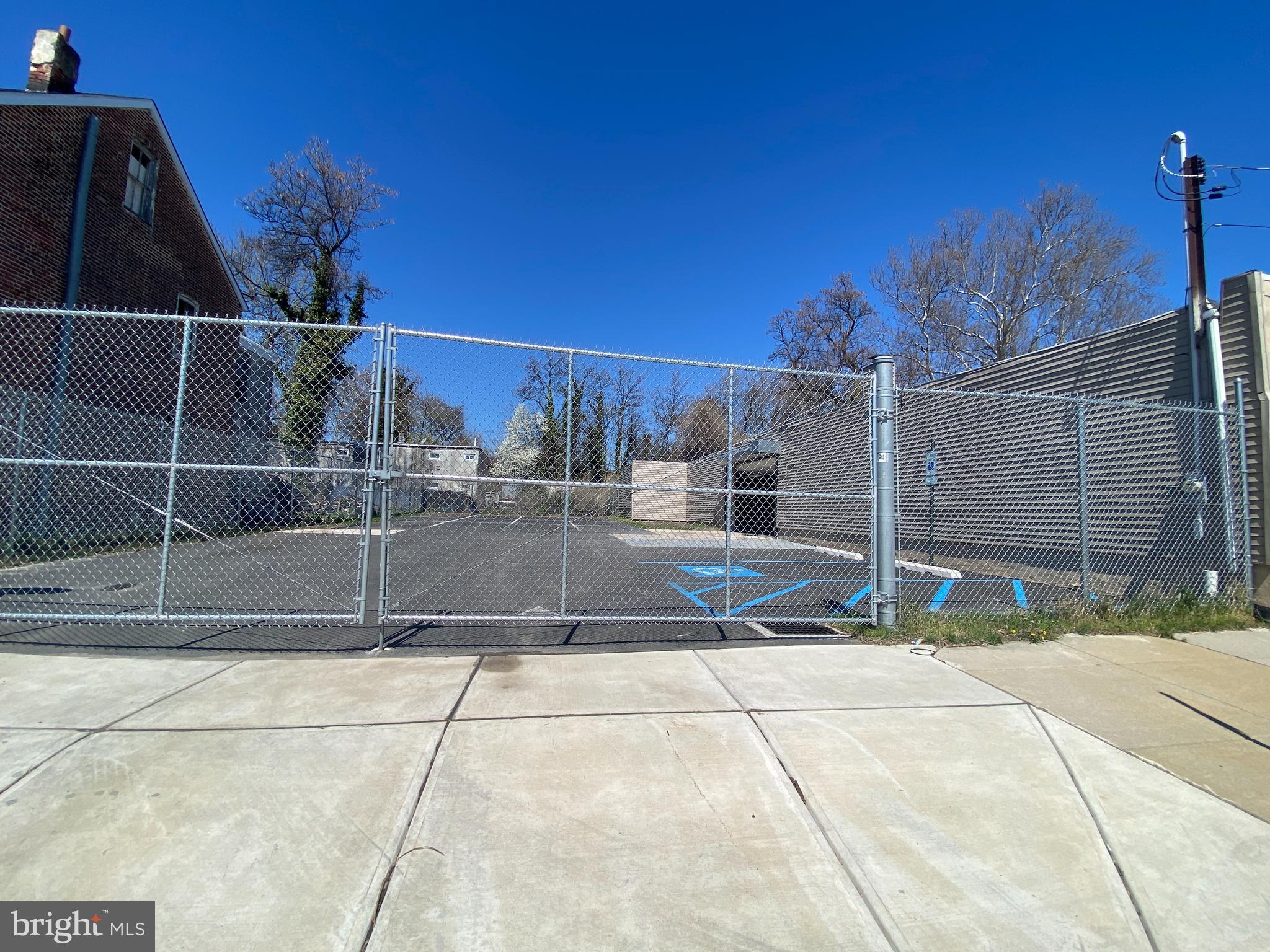 CHESTER CITY - Commercial Sale