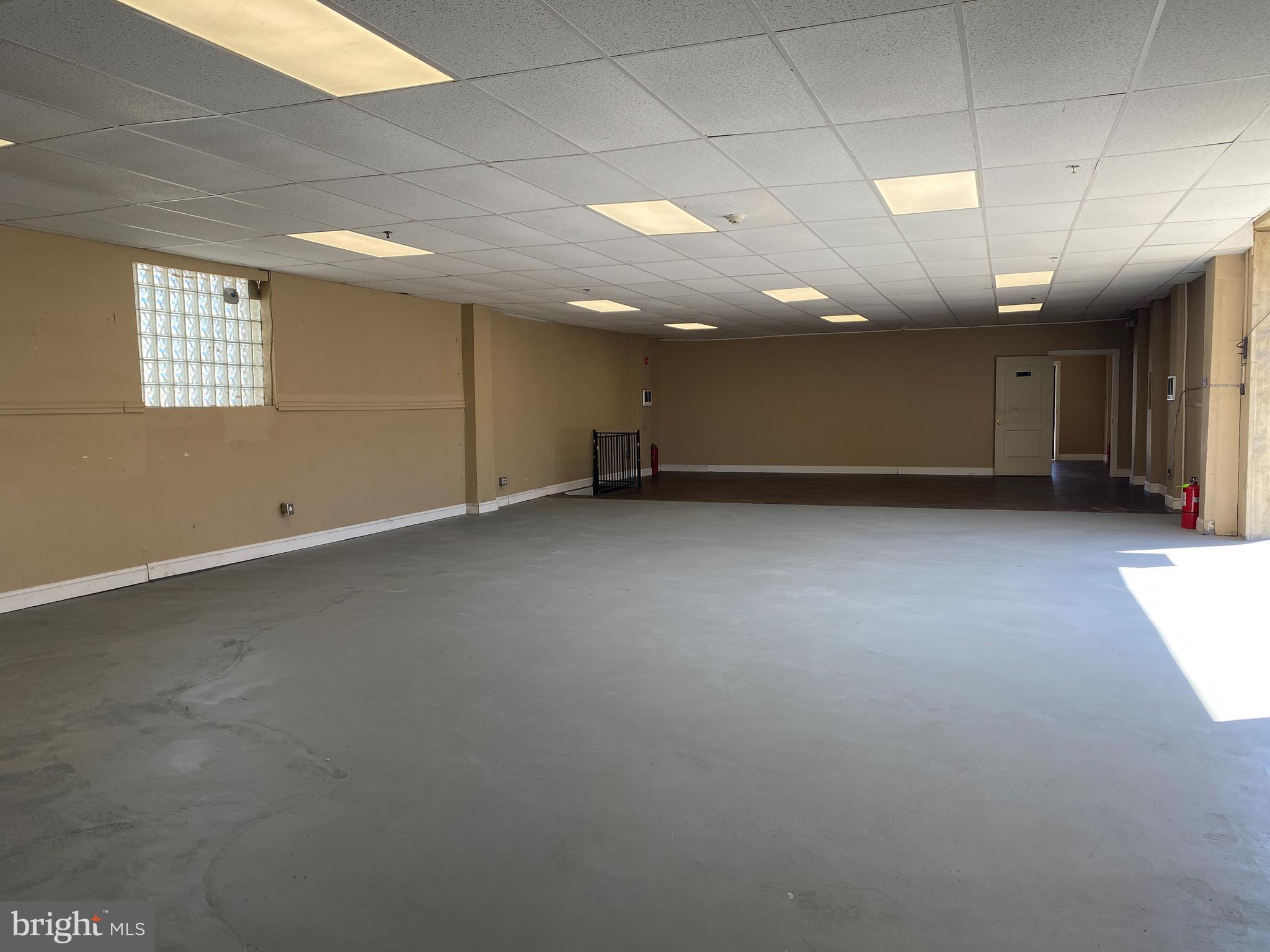 CHESTER CITY - Commercial Sale