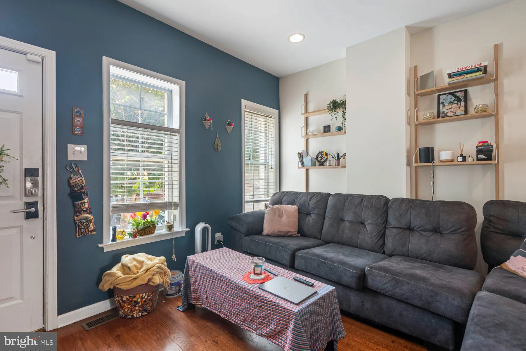 Philadelphia, Pennsylvania 19146, United States, 3 Bedrooms Bedrooms, ,2 BathroomsBathrooms,Residential,Active,147255