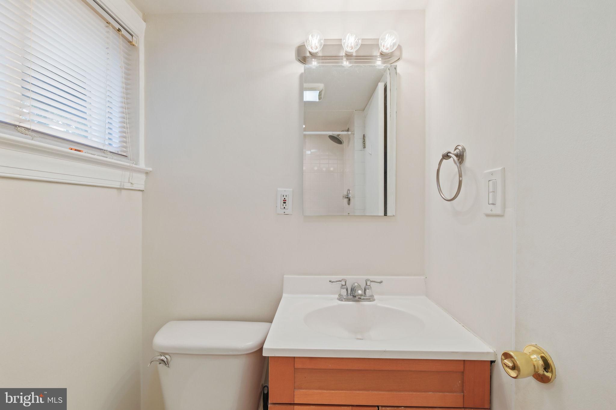 WHEATON HILLS - Residential