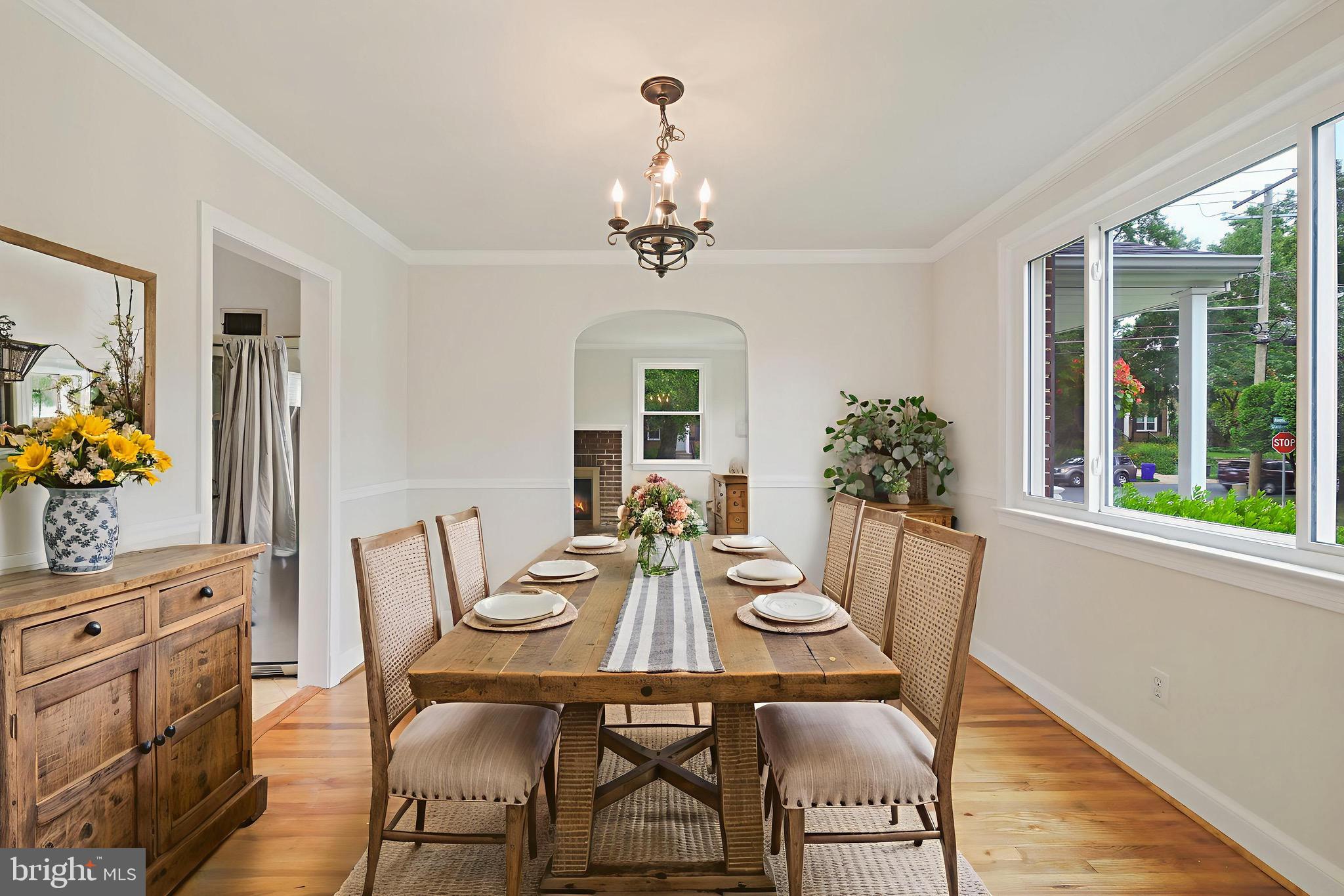 WHEATON HILLS - Residential