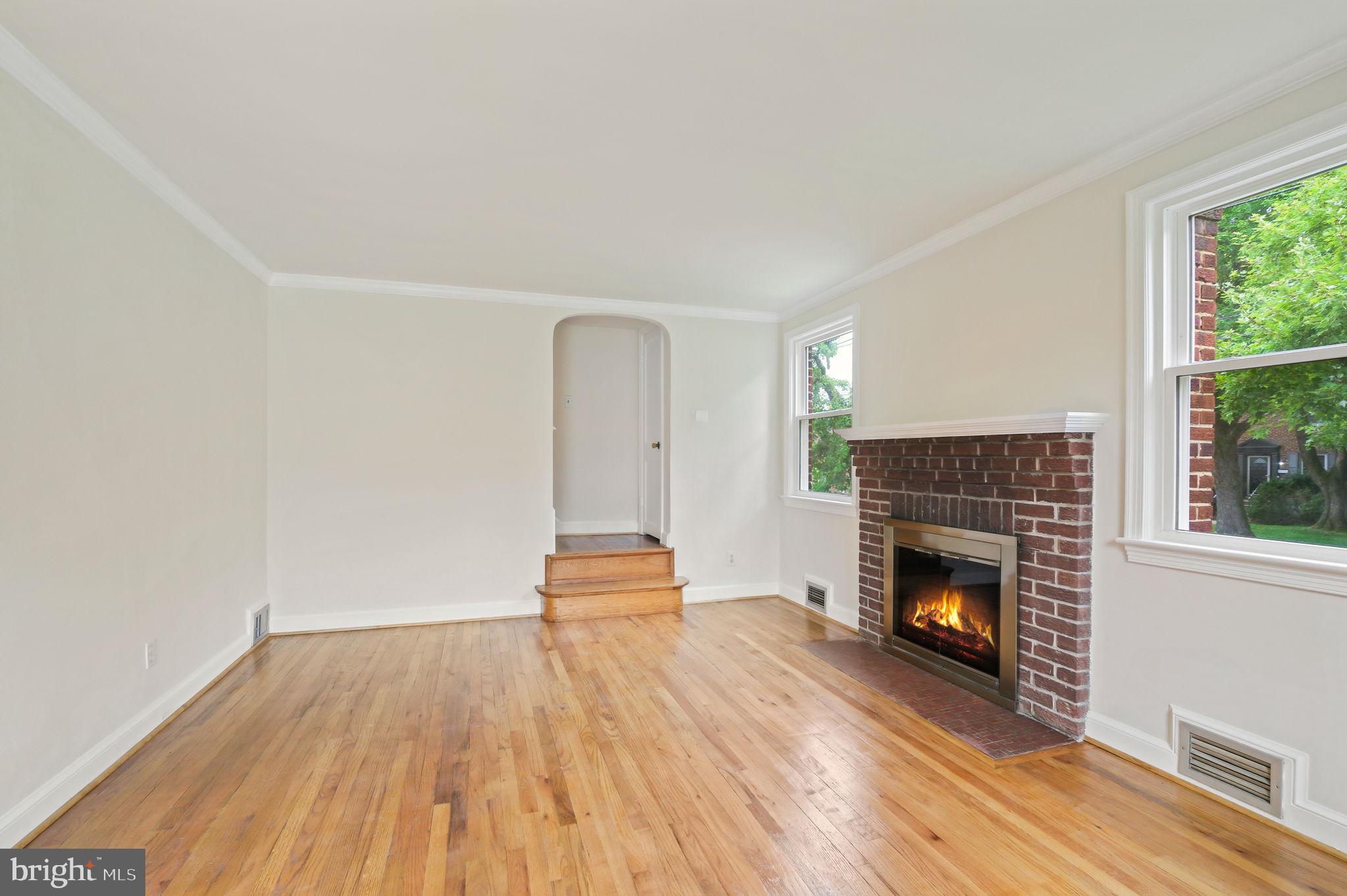 WHEATON HILLS - Residential