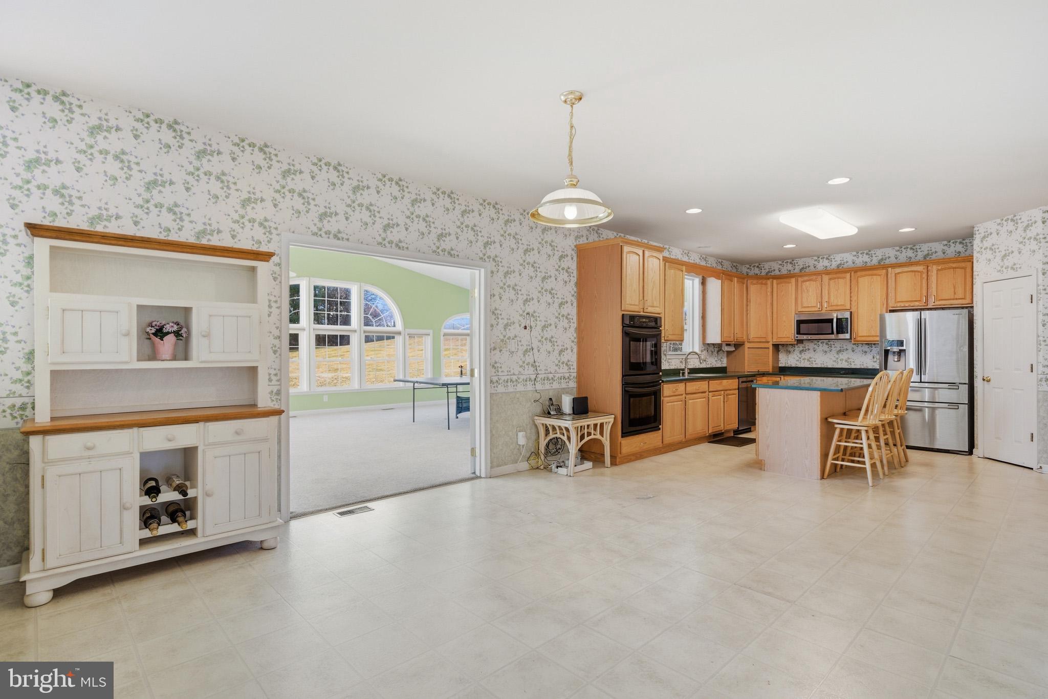 LYONS CREEK OVERLOOK - Residential