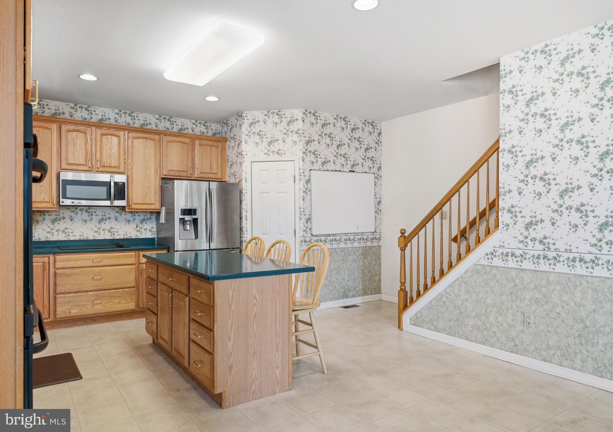 LYONS CREEK OVERLOOK - Residential