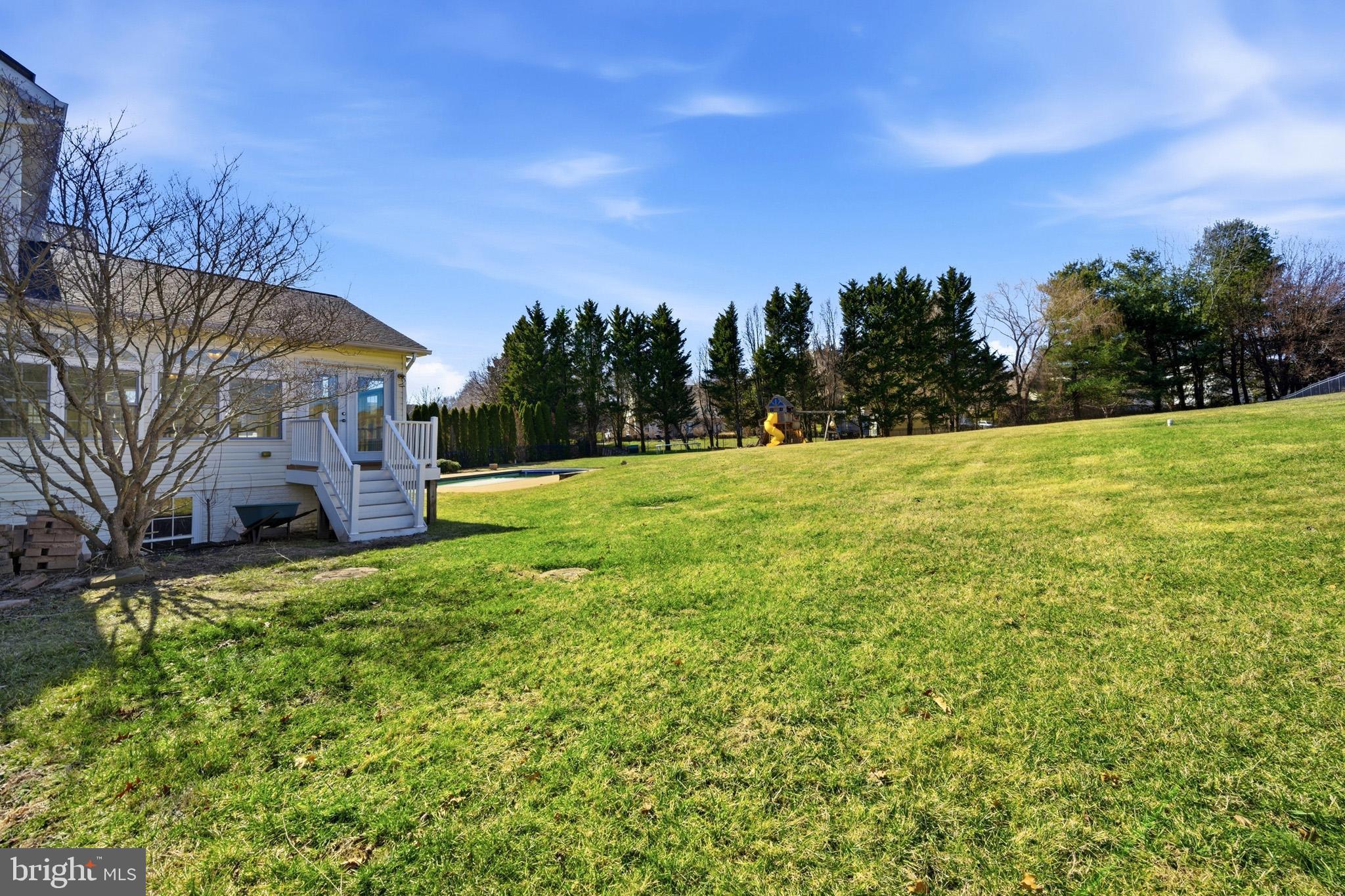 LYONS CREEK OVERLOOK - Residential