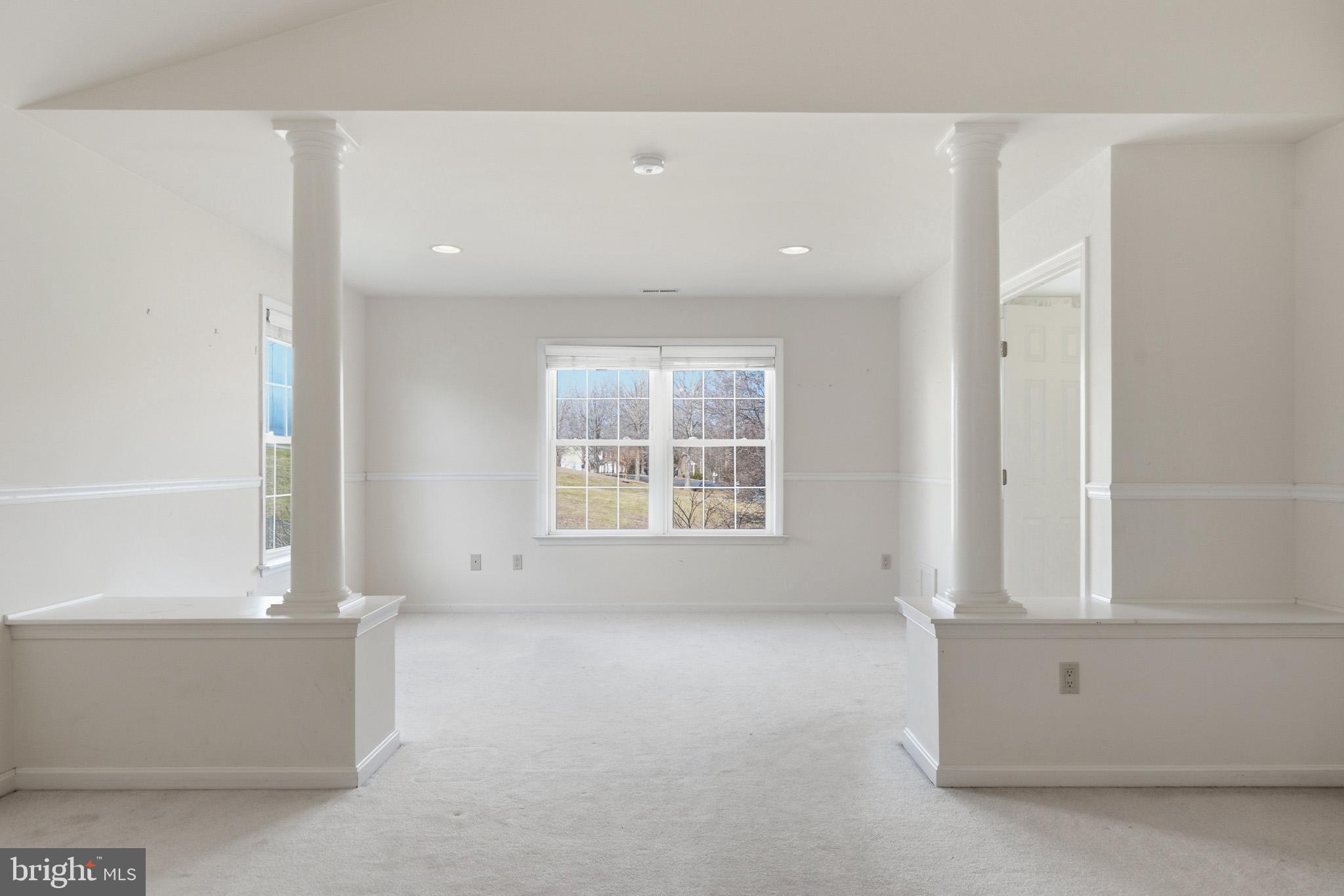 LYONS CREEK OVERLOOK - Residential