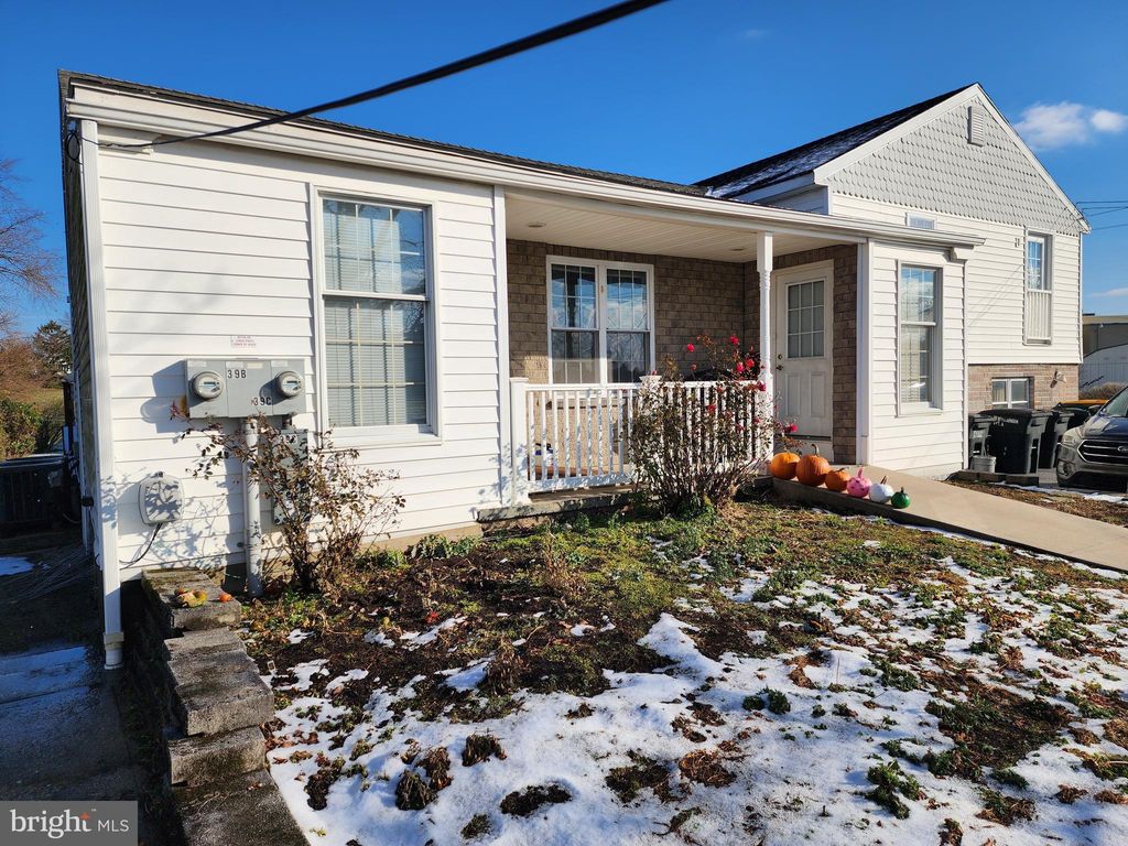 Photo of 39 Williamson Avenue, GREENCASTLE, PA 17225 (MLS # PAFL2031696)