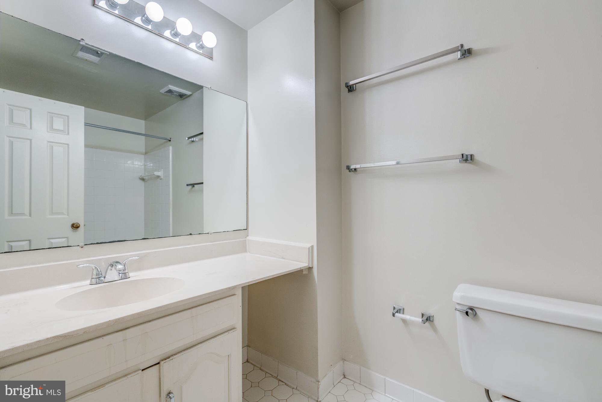 COLIN PLACE - Residential Lease