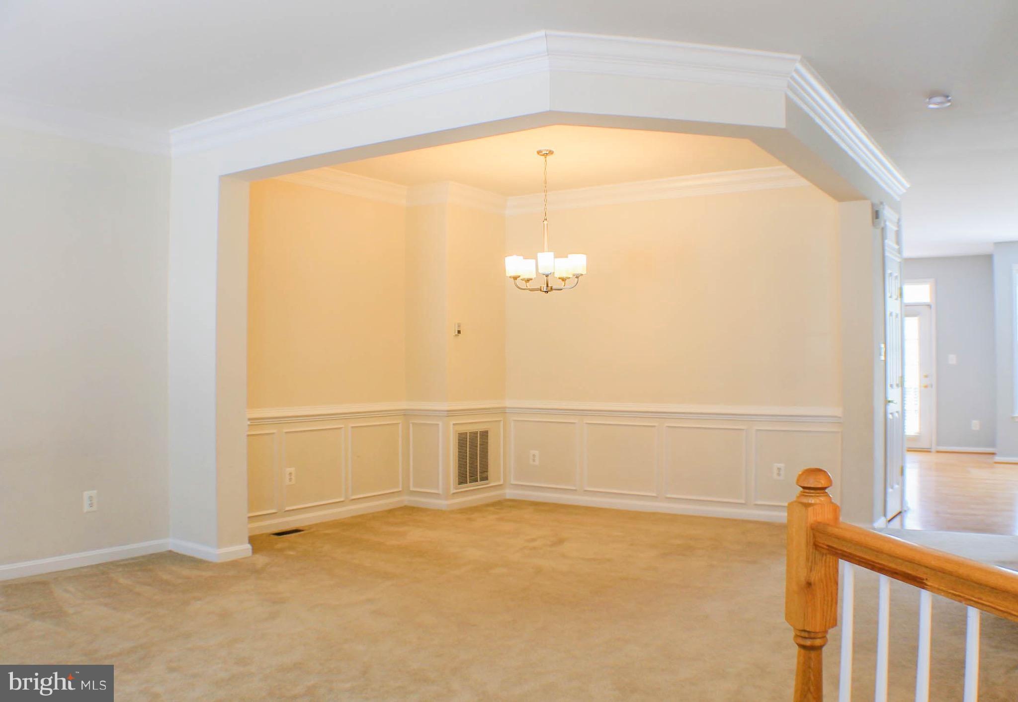 ASHBURN VILLAGE - Residential Lease