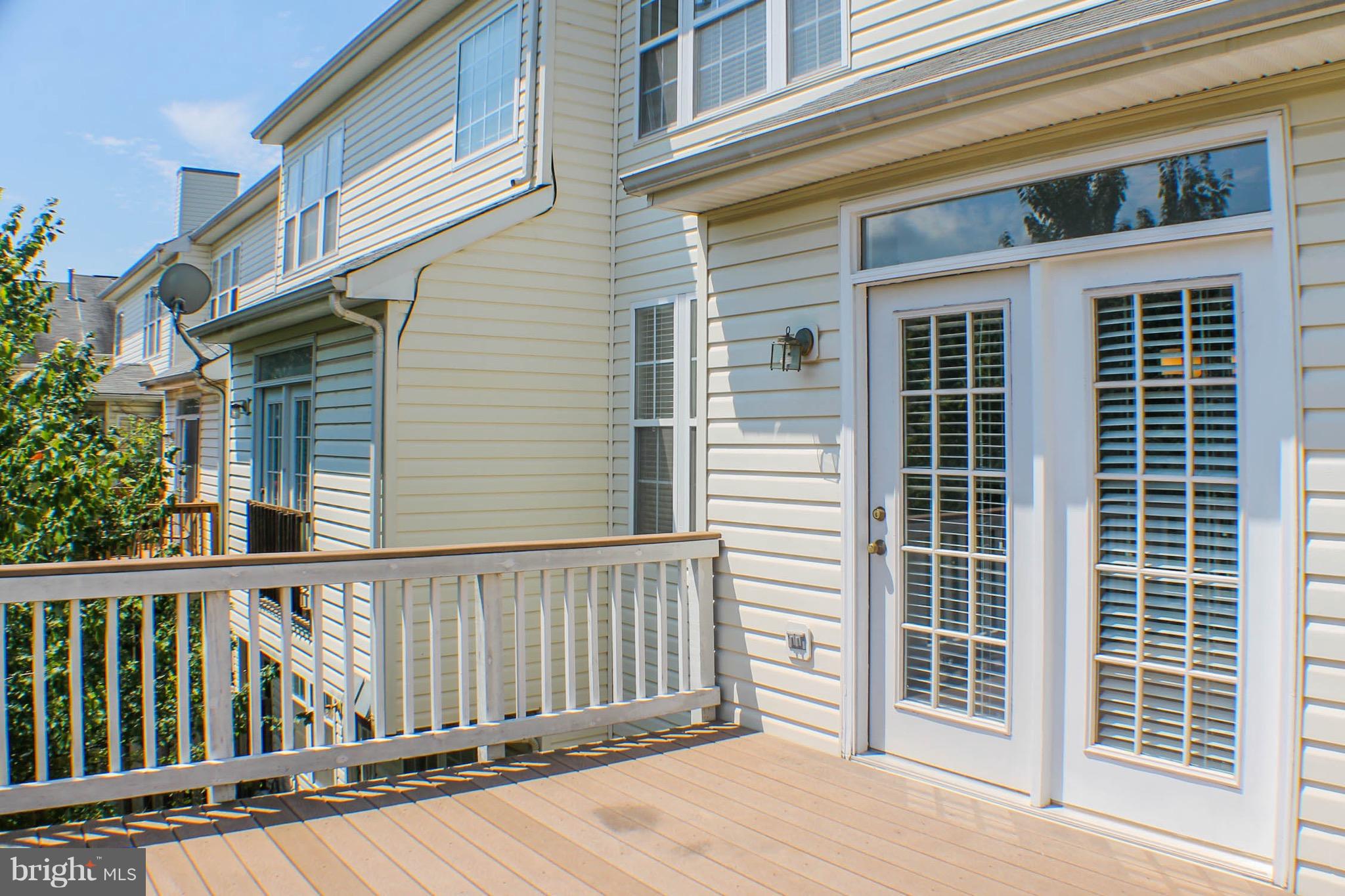 ASHBURN VILLAGE - Residential Lease