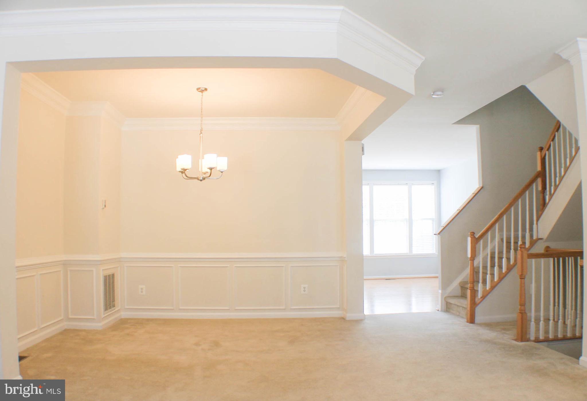 ASHBURN VILLAGE - Residential Lease