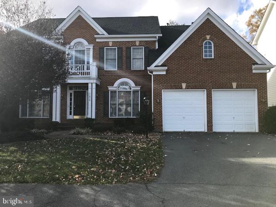 Old Hickory Golf Course. Wonderful three-story home backing the course with tree line lot. 4 bedroom and 4.5 bath home. Fabulous deck, 2 car garage. Hardwood on the main level with gas fireplace. Double Story family room. Finished basement with wet bar. Too many options to list. Excellent Schools. Great location!!!