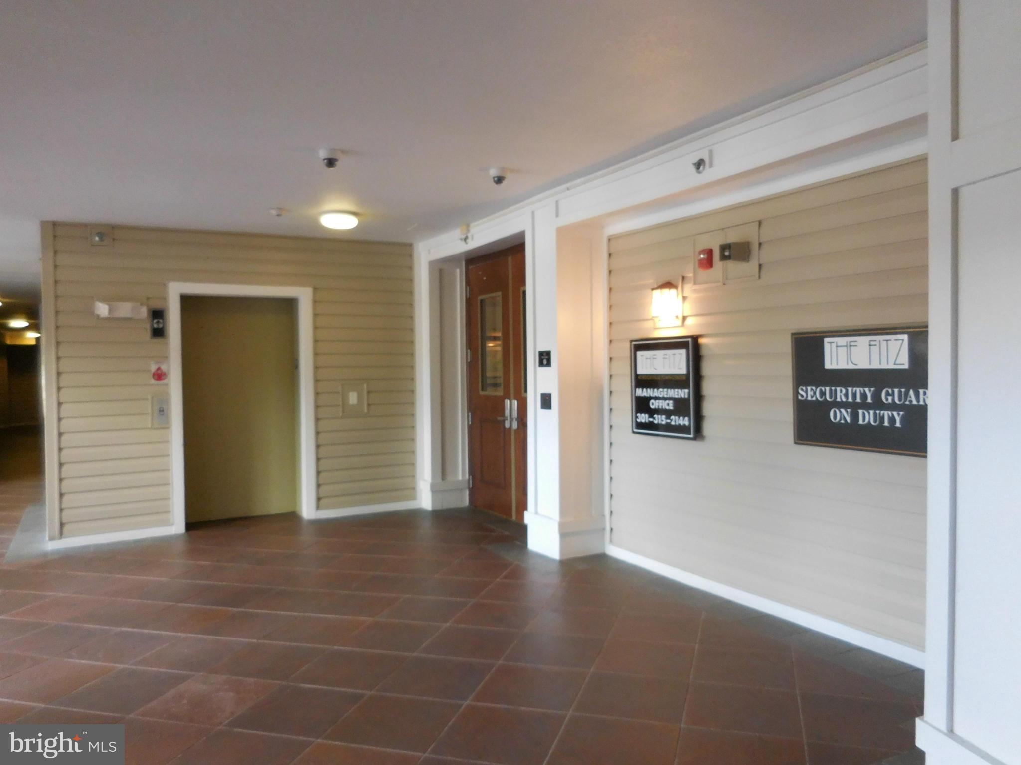 FITZ AT ROCKVILLE TOWN C - Residential Lease