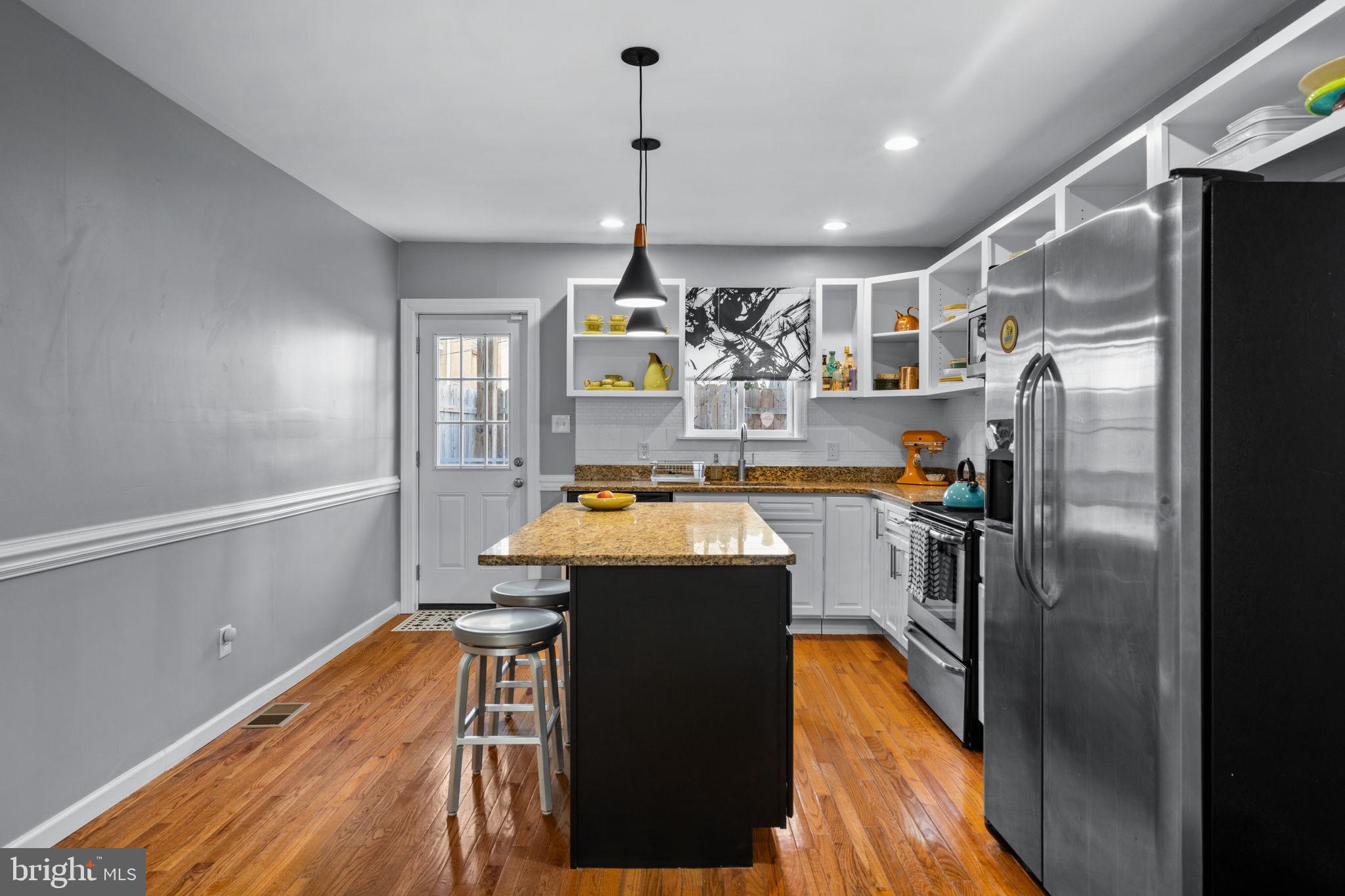 POINT BREEZE - Residential