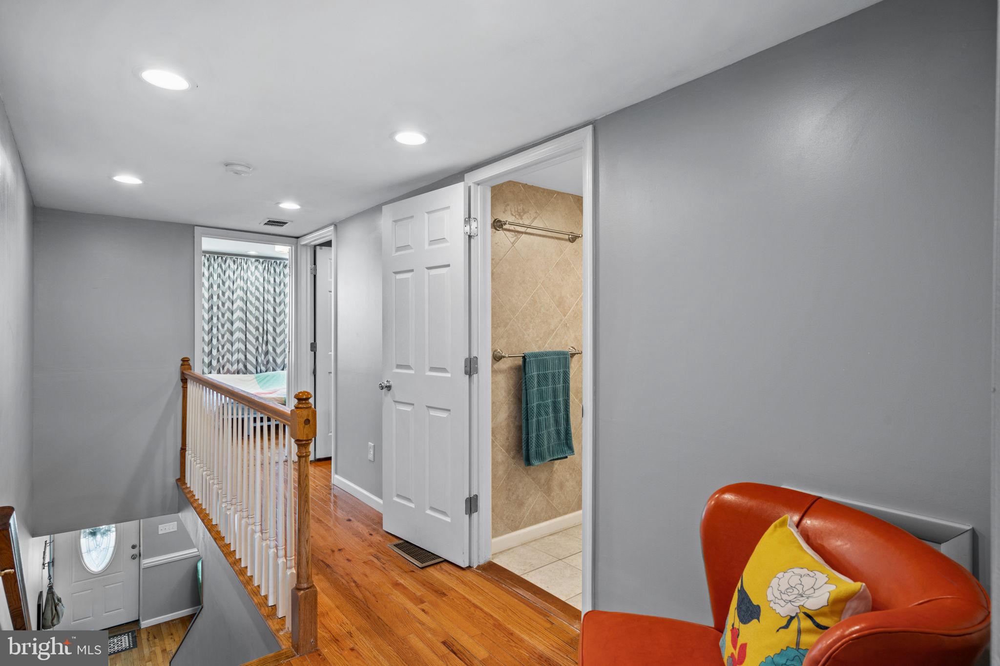 POINT BREEZE - Residential