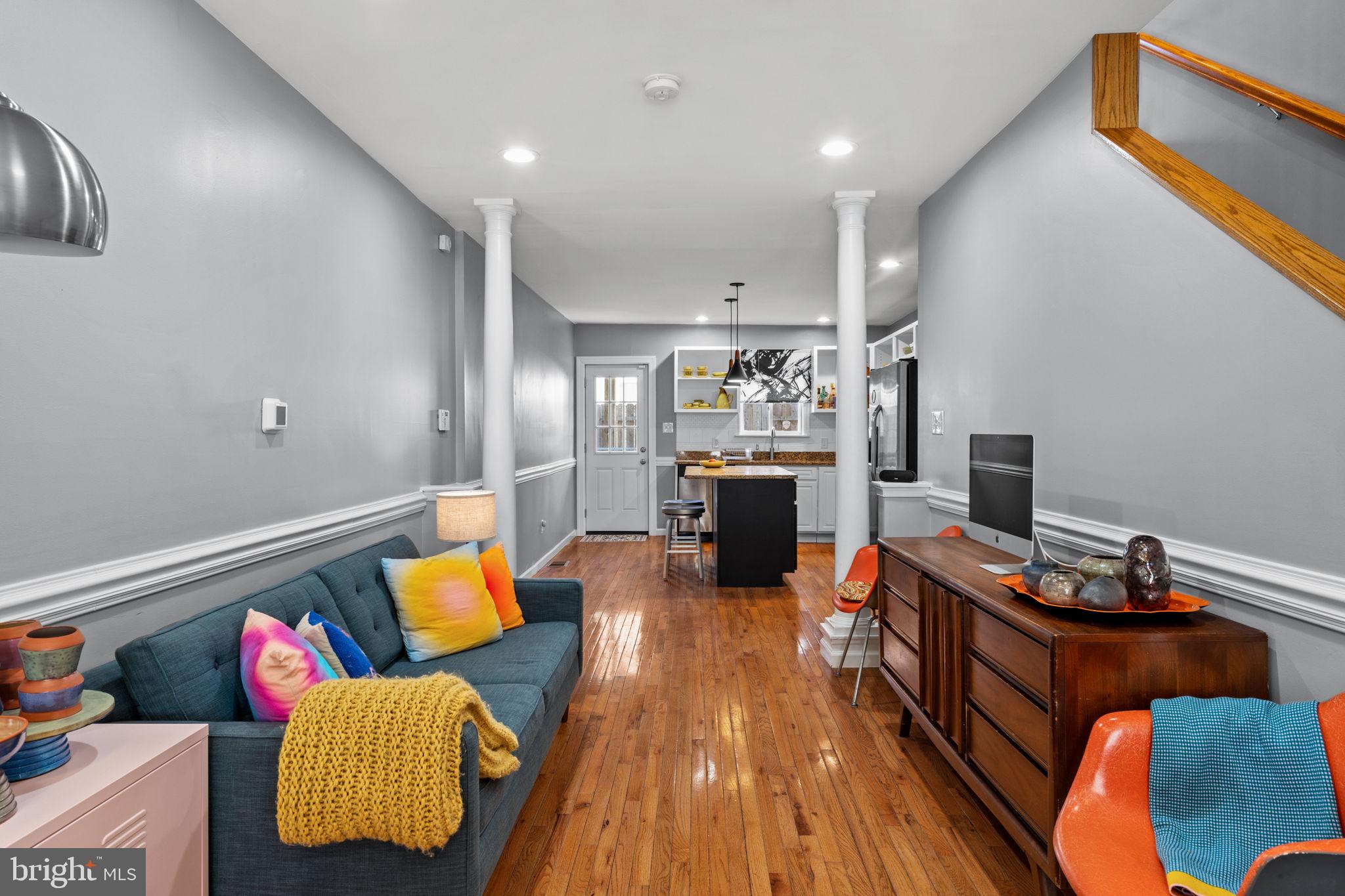 POINT BREEZE - Residential