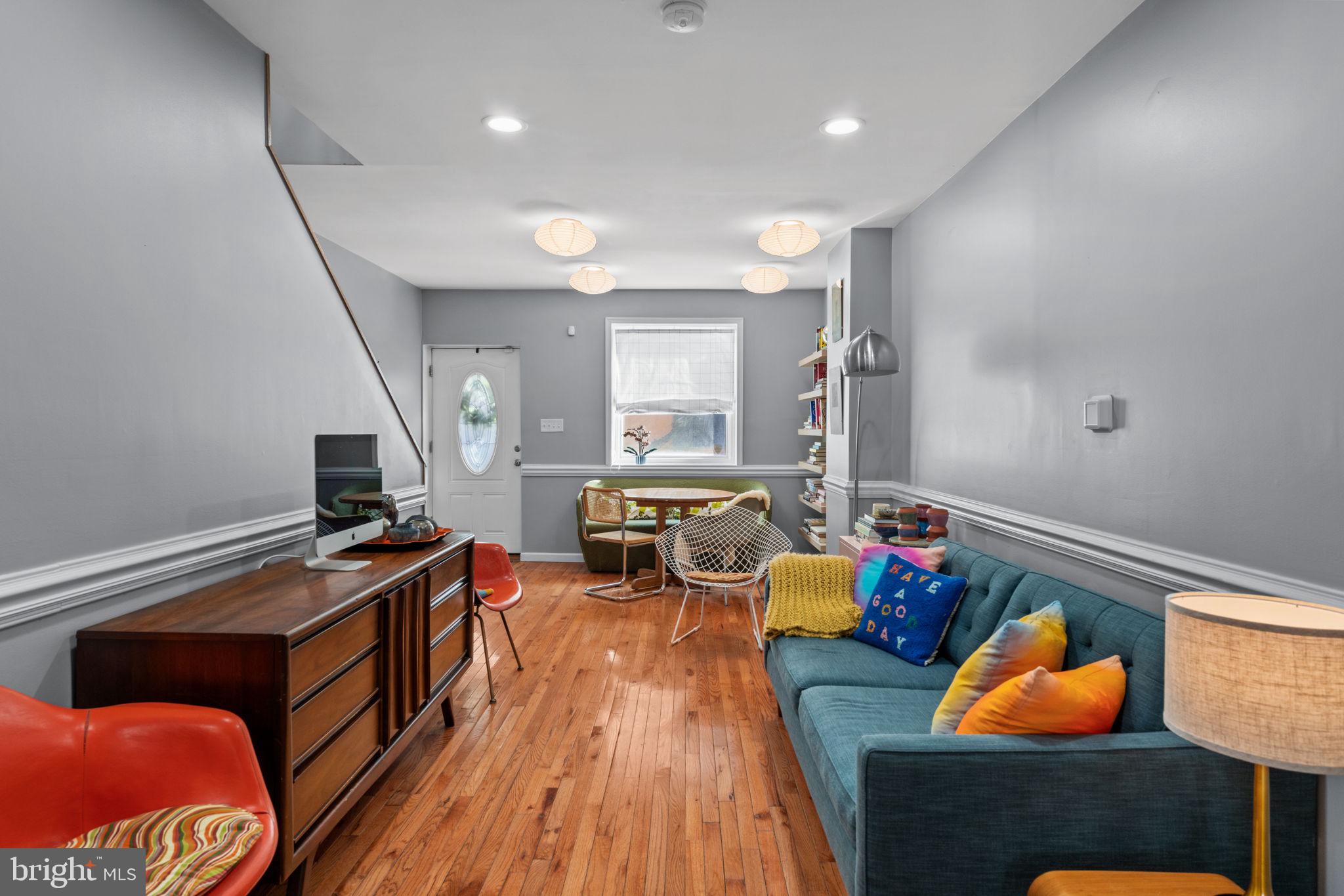 POINT BREEZE - Residential