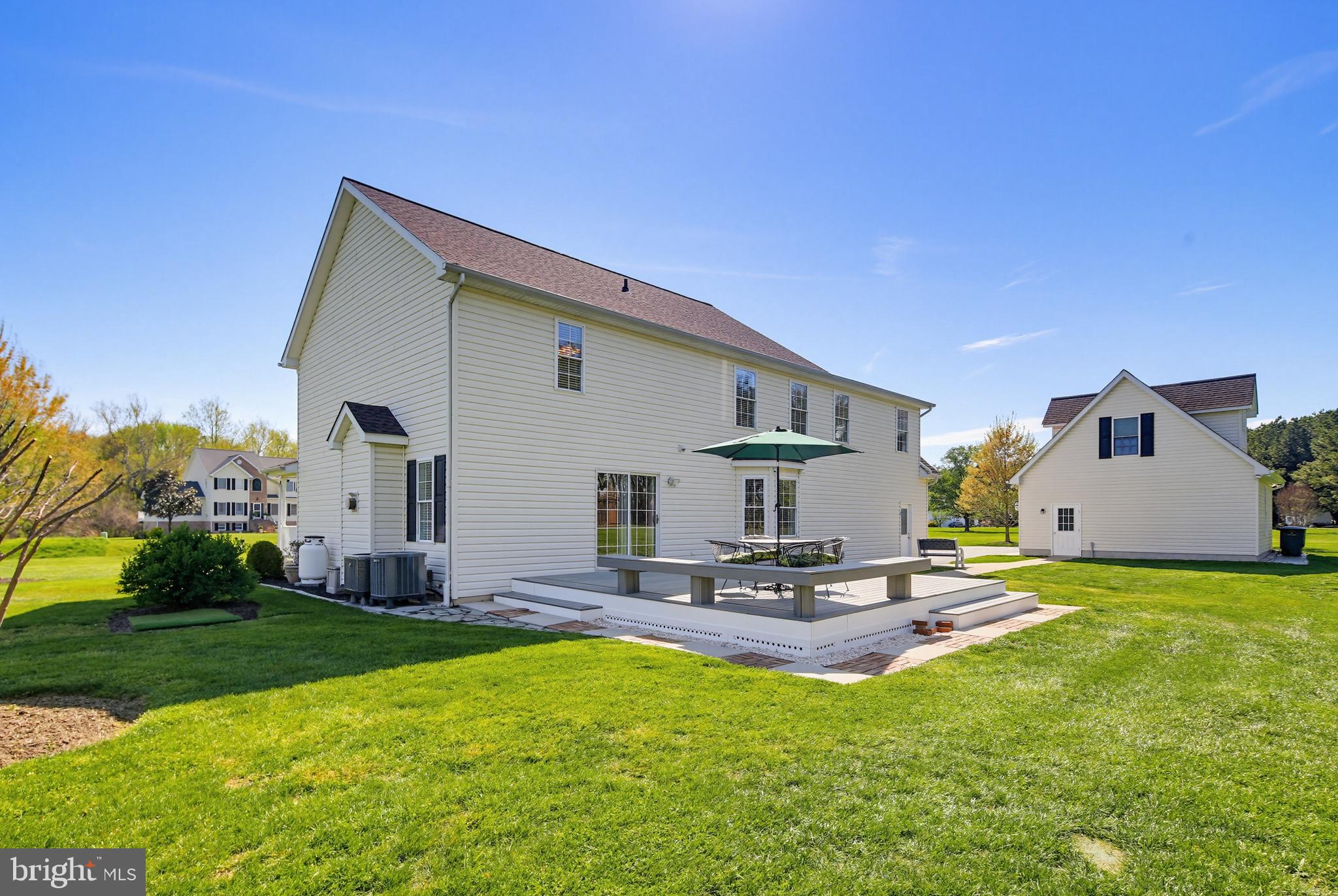 CLAIBORNE FARM - Residential