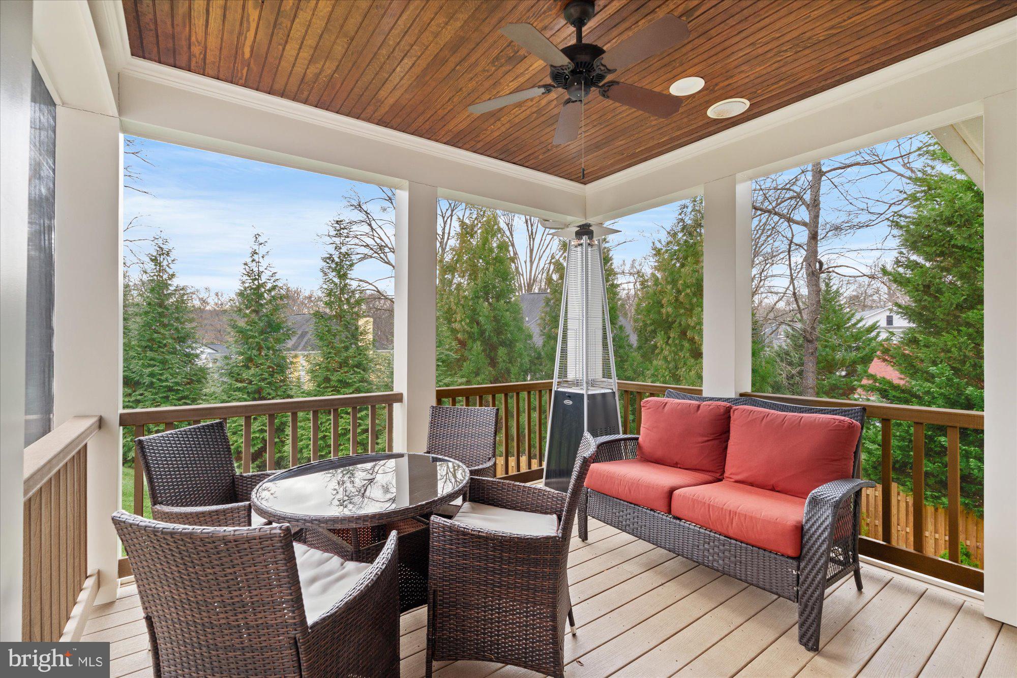 BROYHILL HILLS - Residential