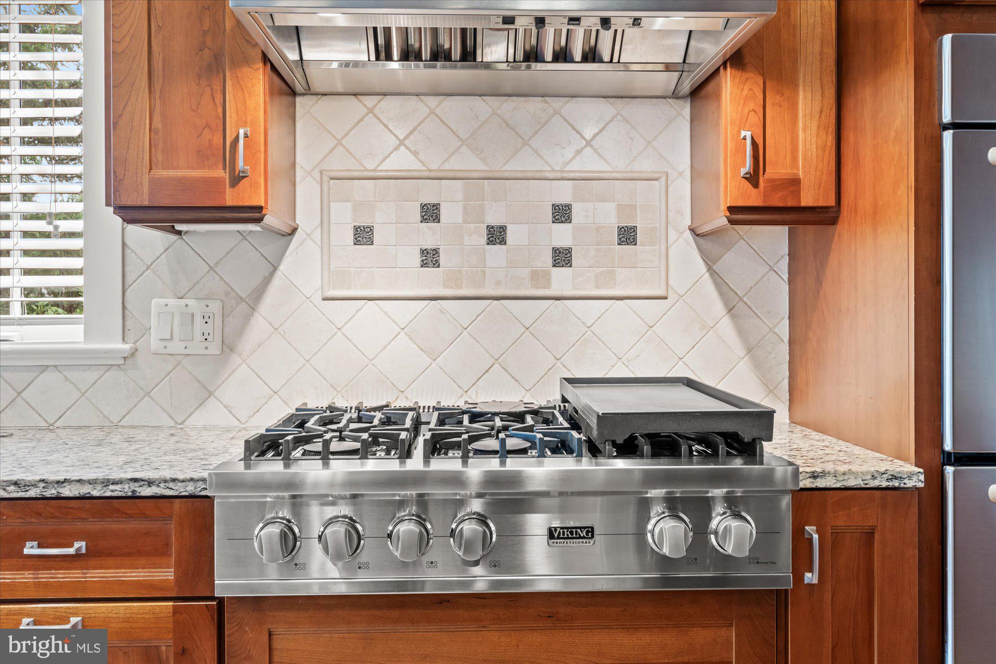 BROYHILL HILLS - Residential