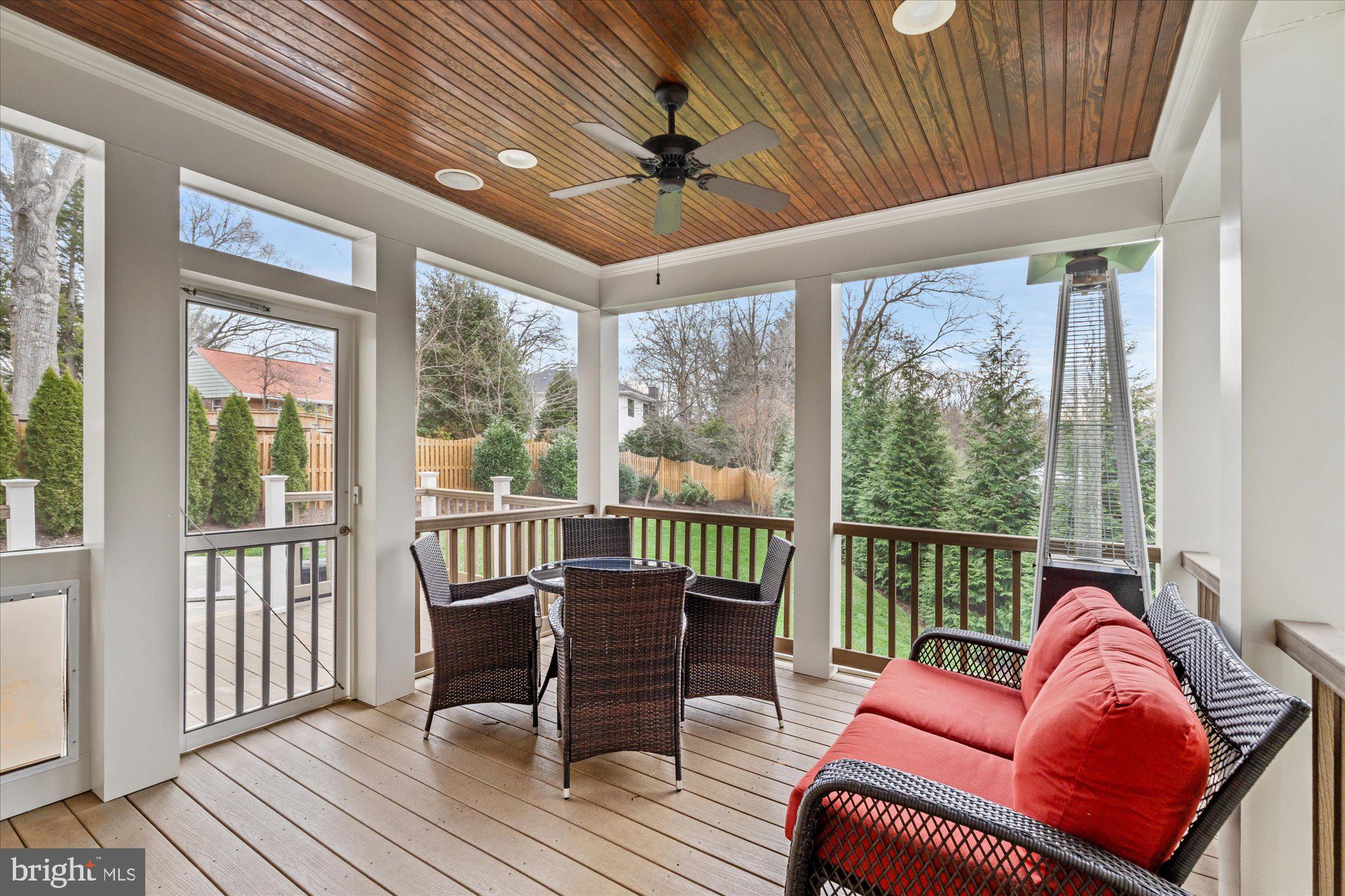 BROYHILL HILLS - Residential