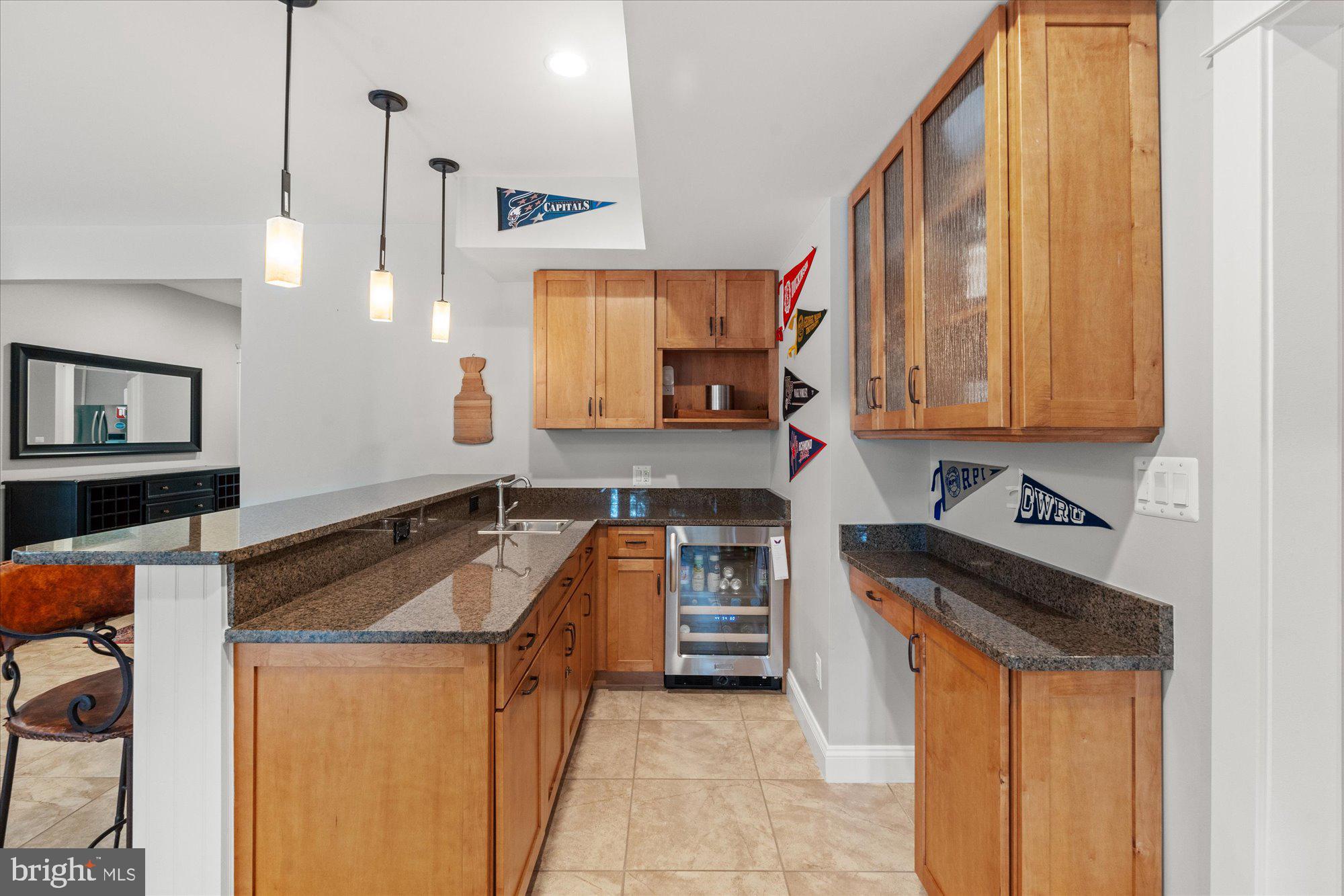 BROYHILL HILLS - Residential