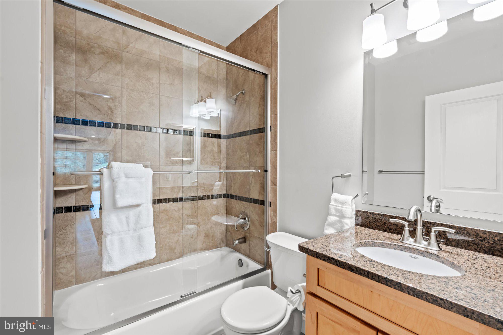 BROYHILL HILLS - Residential