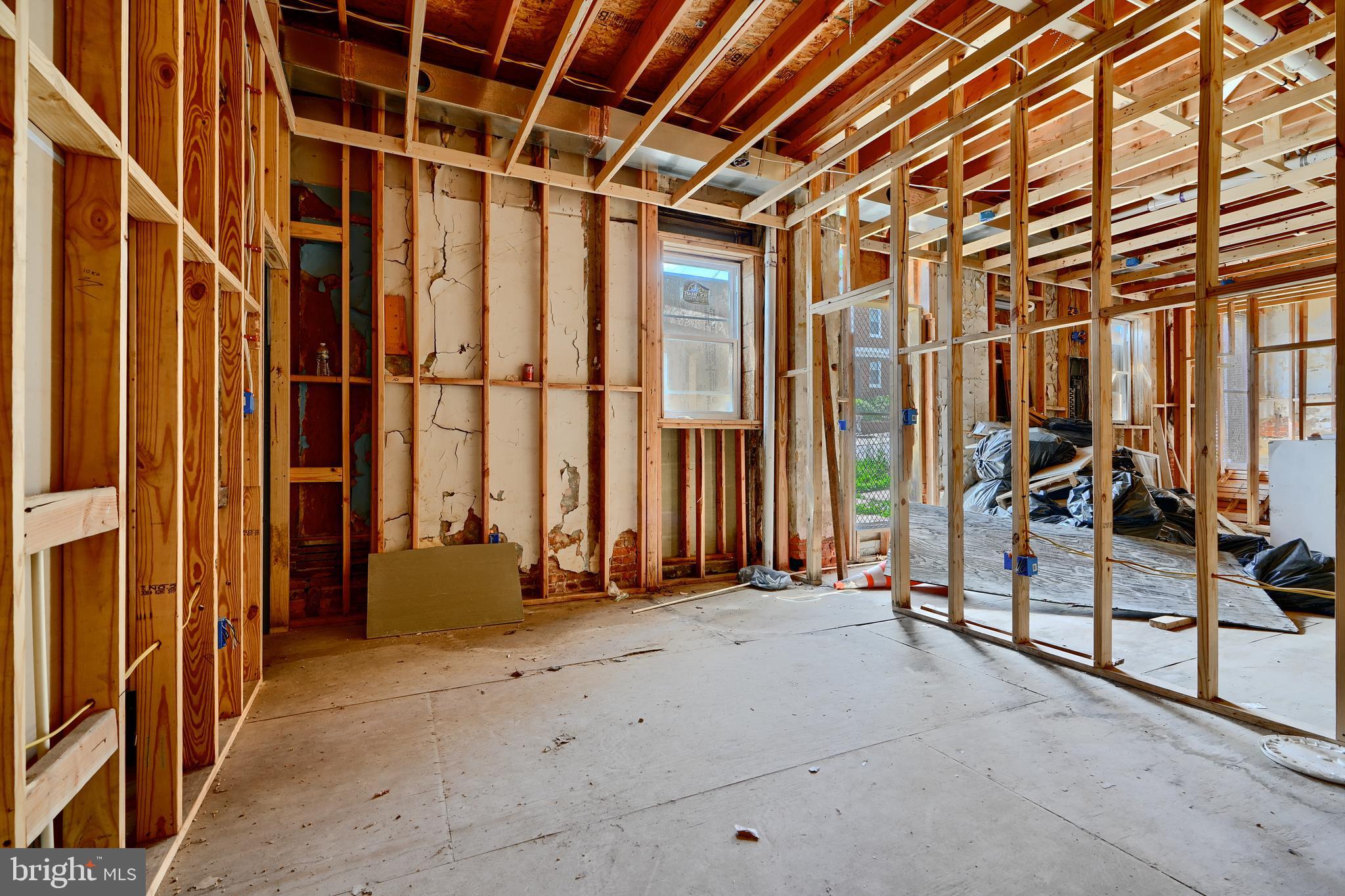POPLAR GROVE - Commercial Sale