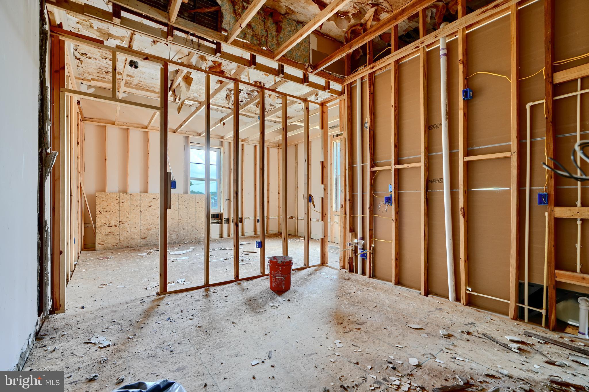 POPLAR GROVE - Commercial Sale