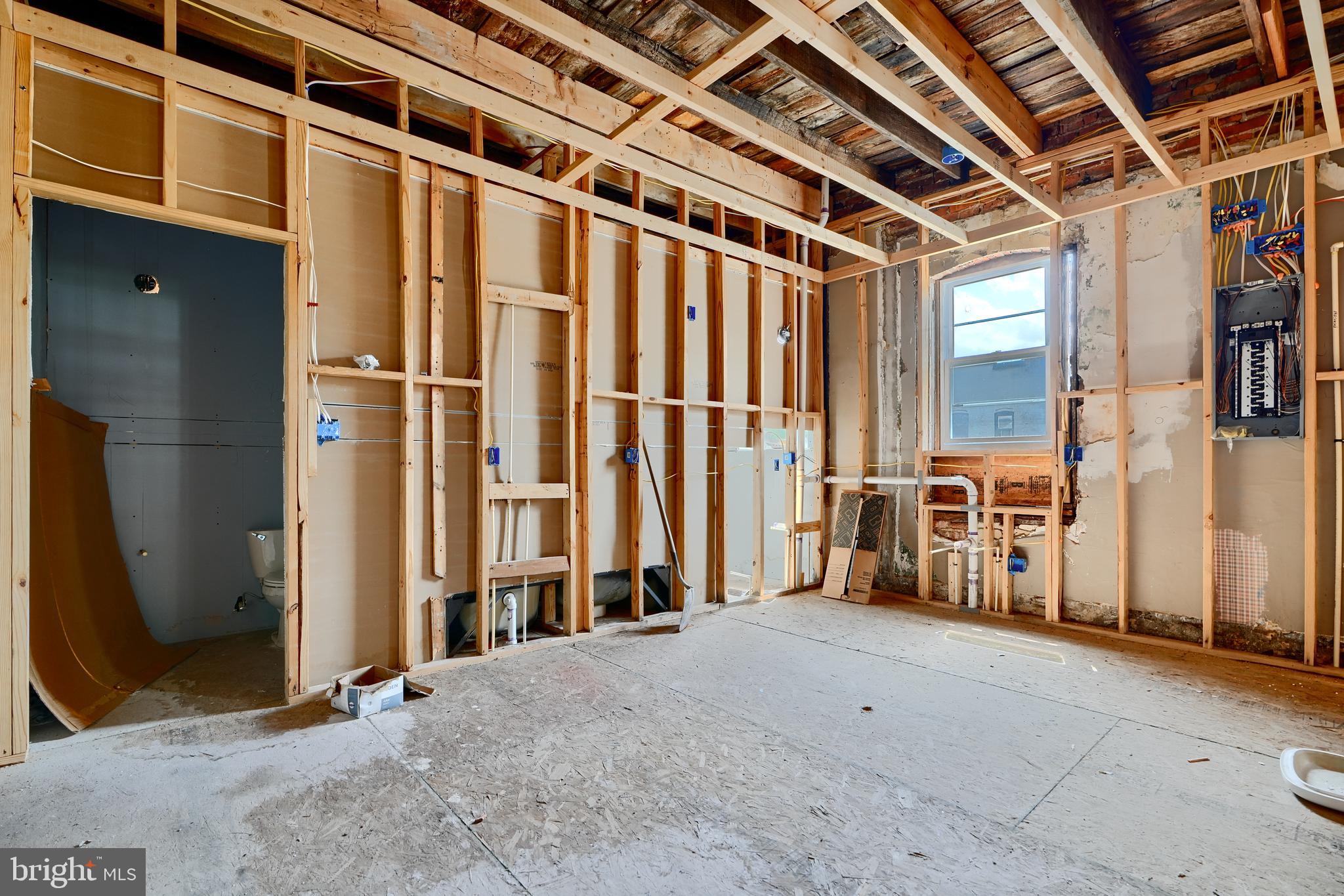 POPLAR GROVE - Commercial Sale